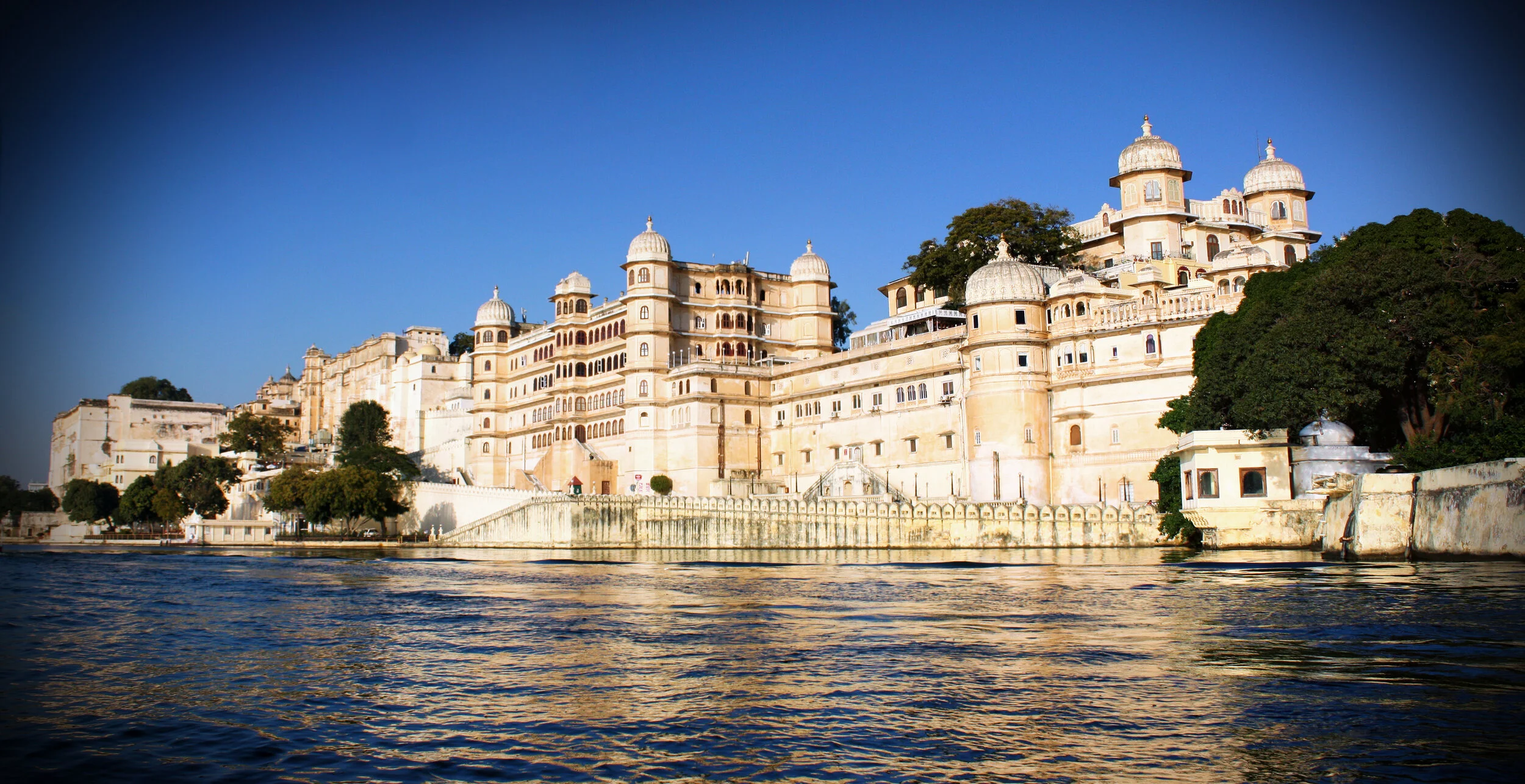City-Palace-Udaipur.jpg