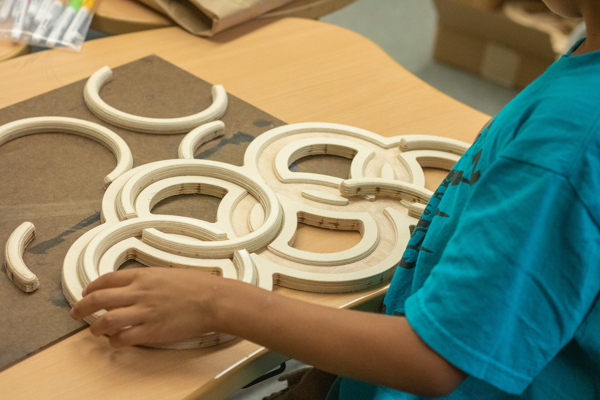 DIY Builders™ Olympic Rings Puzzle Workshop (Ages 5 - 8)