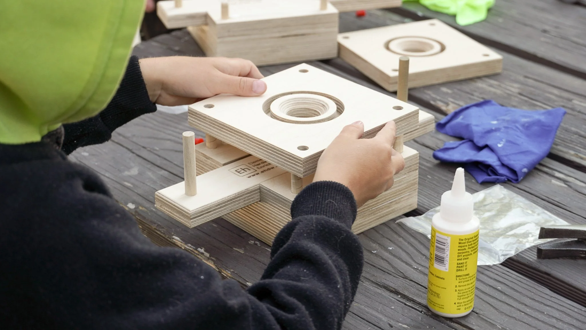 DIY Builders™ Candy Dispenser Workshop (Ages 9 - 12)