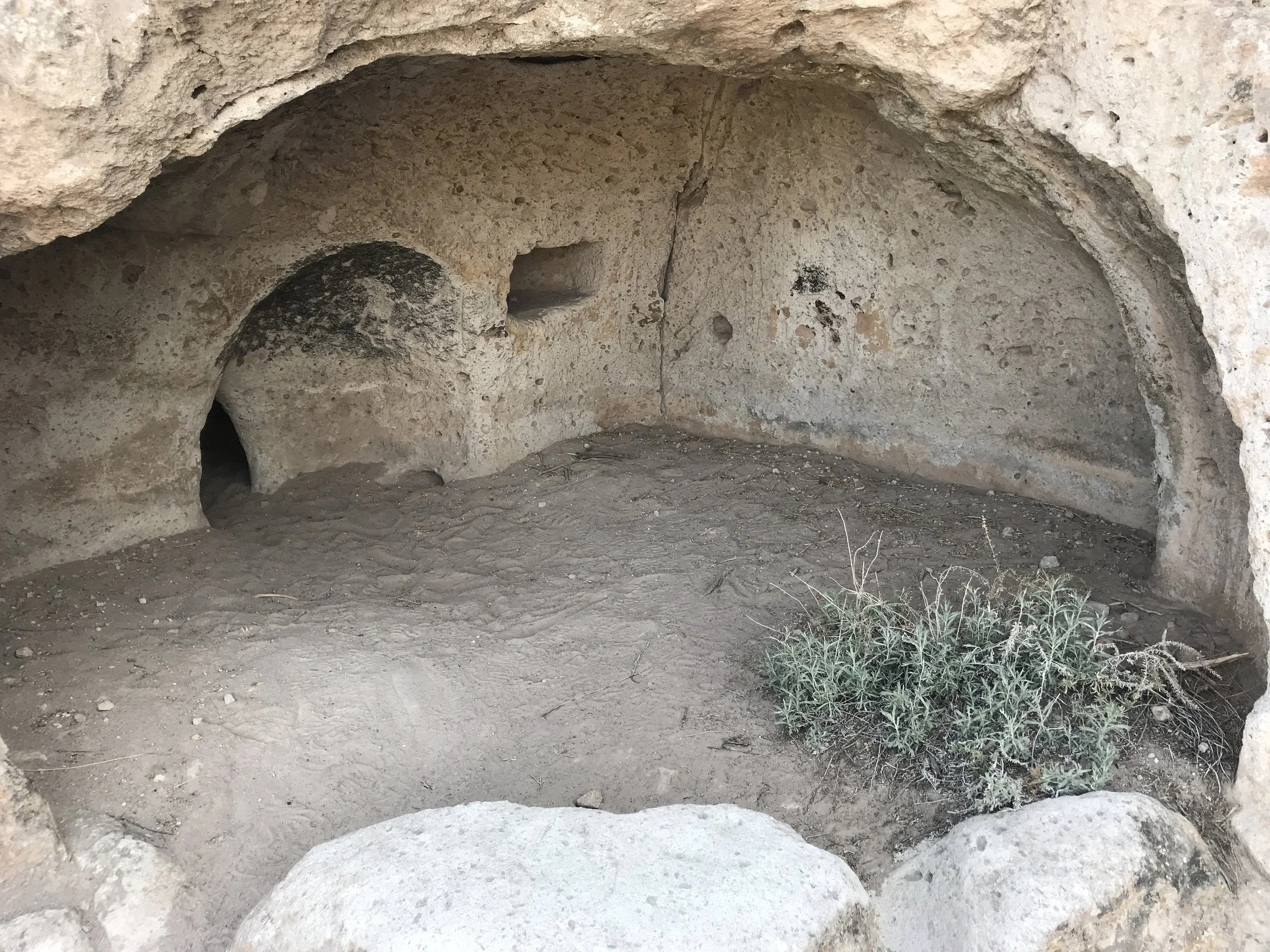 Cavates at Tsankawi in Bandelier National Monument