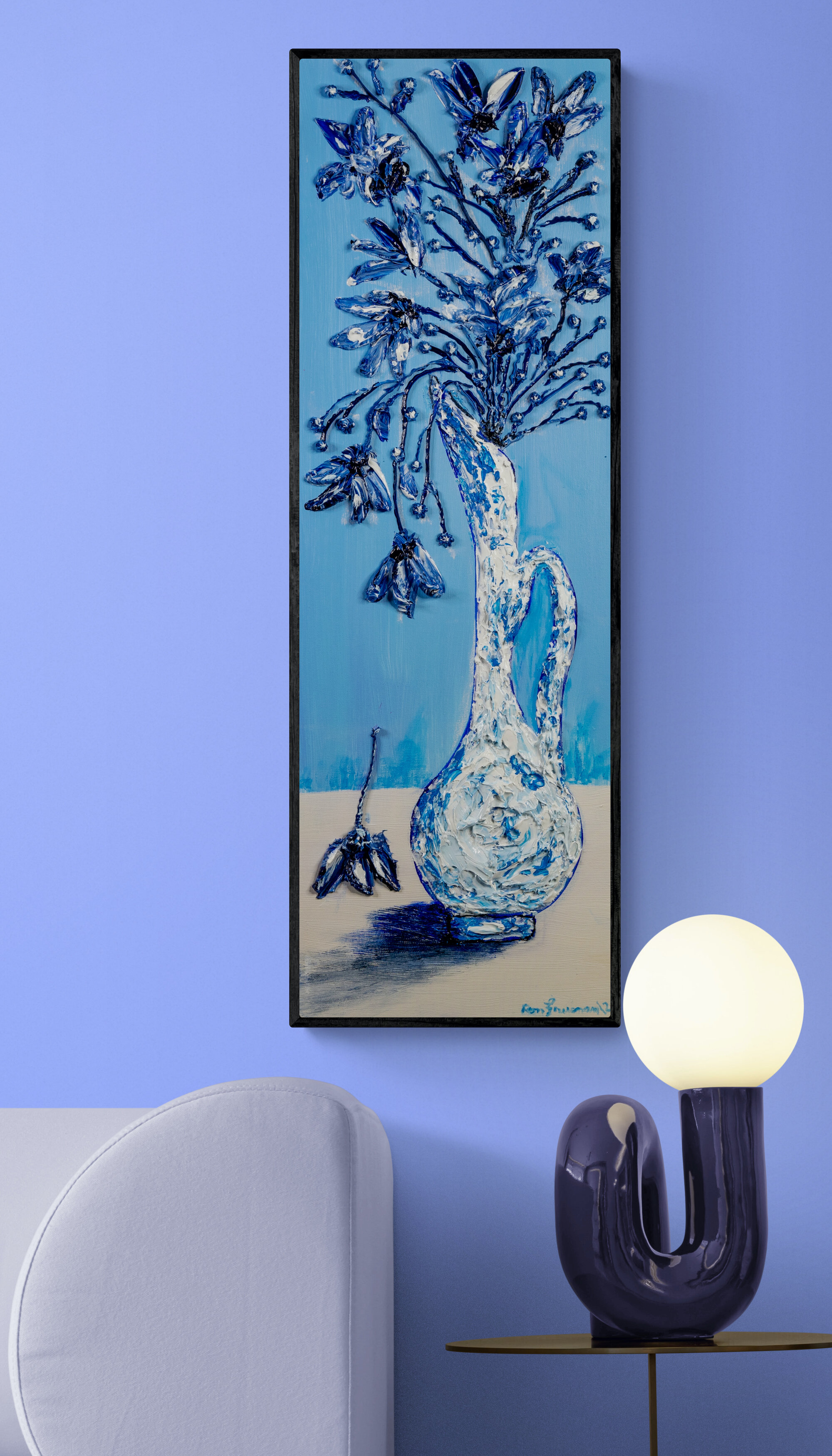 Sofa_and_ceramic_lamp_on_side_table.jpg
