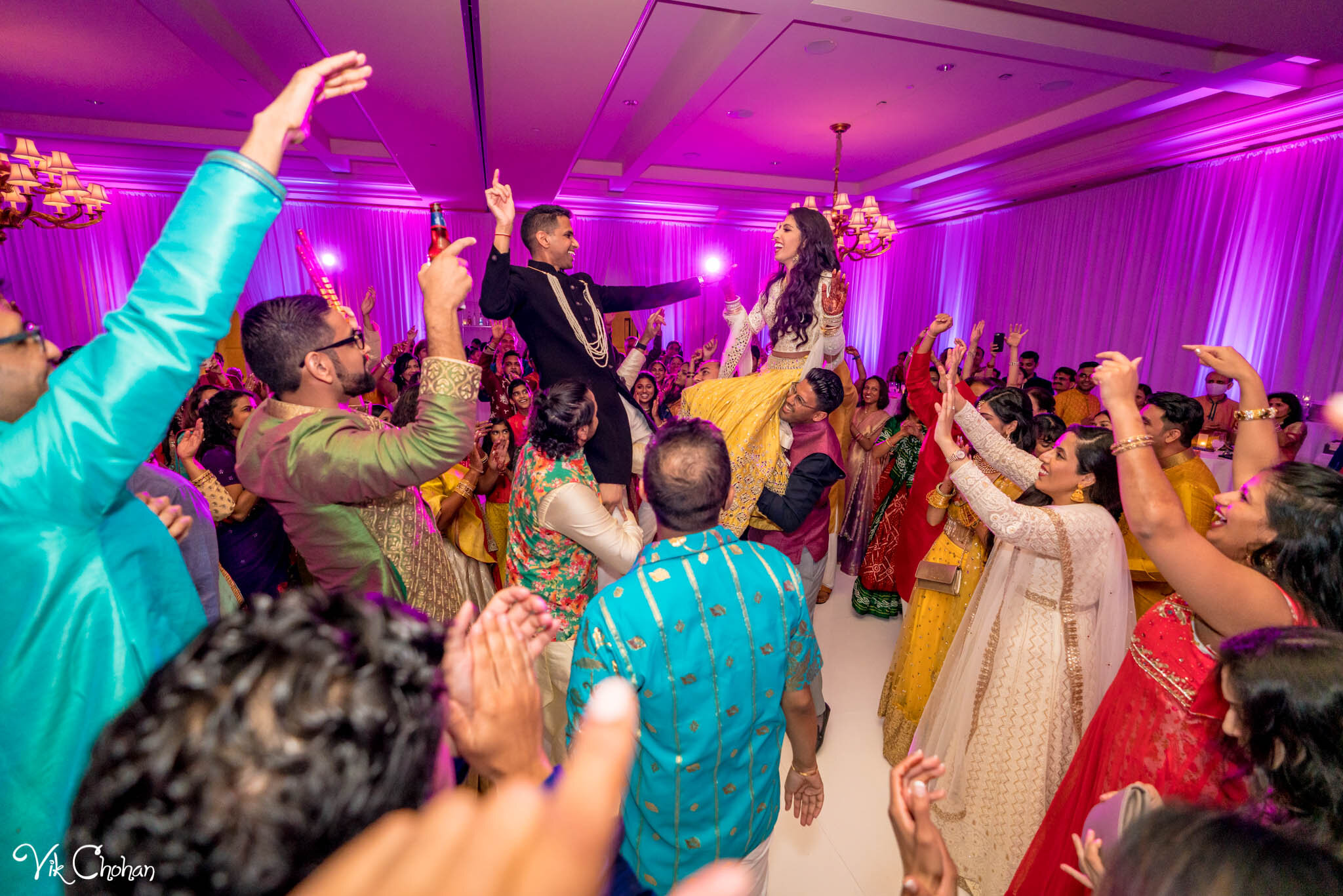 2021-07-29-Shaan-&-Megha-Sangeet-Vik-Chohan-Photography-Photo-Booth-Social-Media-VCP-121.jpg