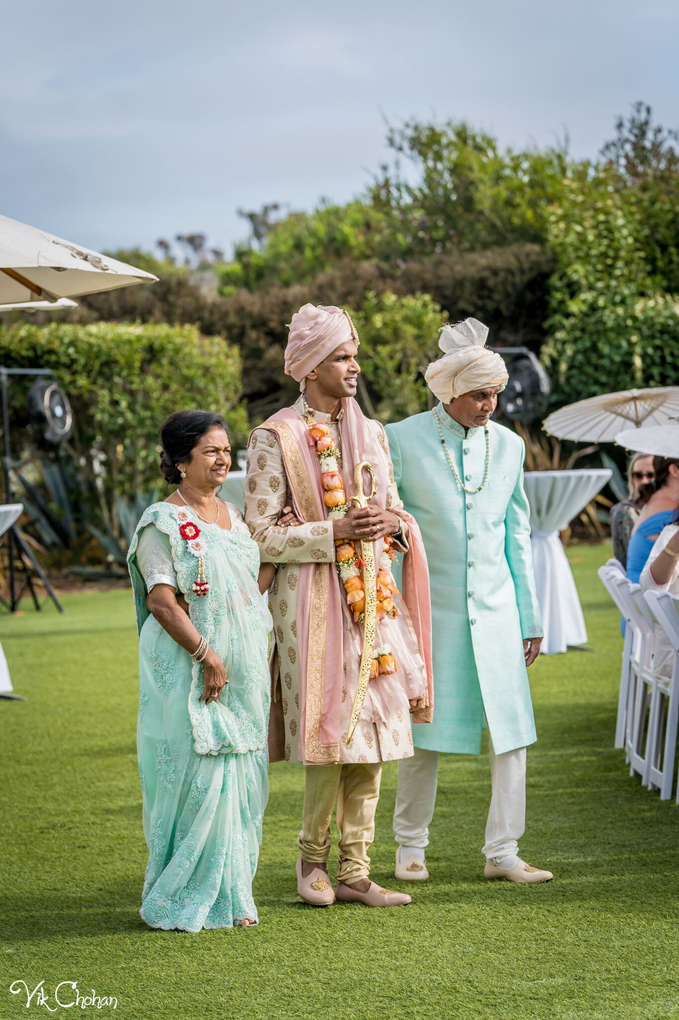 2021-07-30-Shaan-&-Megha-Wedding-Vik-Chohan-Photography-Photo-Booth-Social-Media-VCP-280.jpg