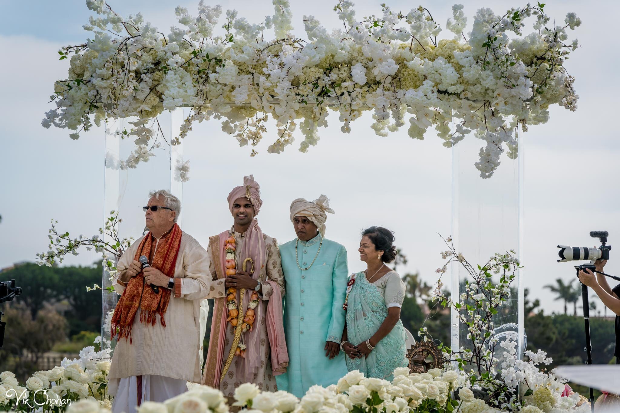 2021-07-30-Shaan-&-Megha-Wedding-Vik-Chohan-Photography-Photo-Booth-Social-Media-VCP-282.jpg