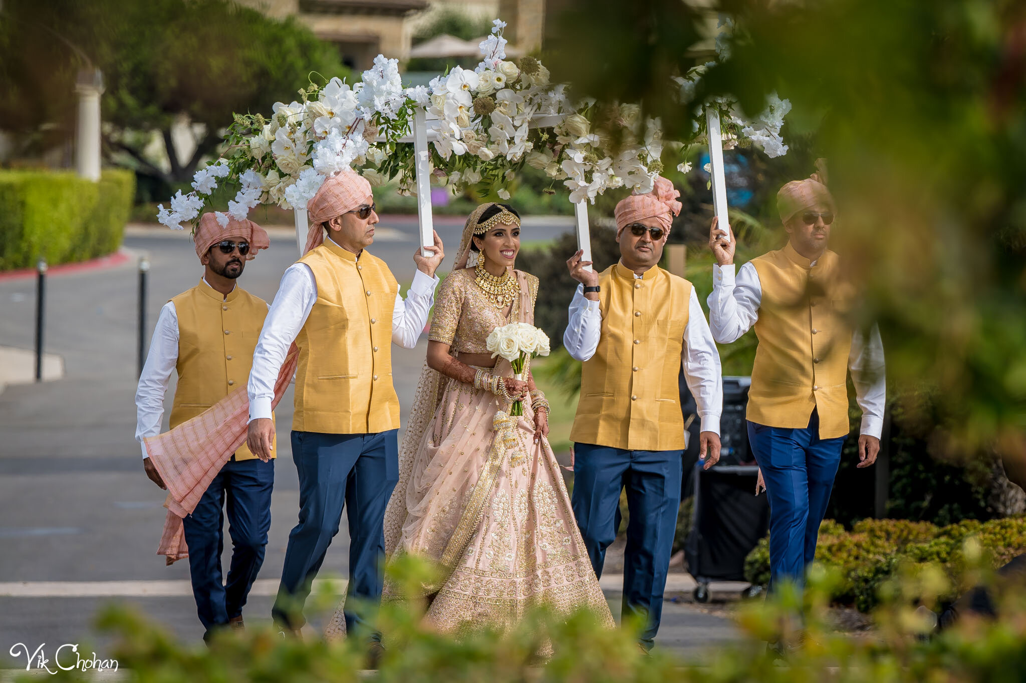 2021-07-30-Shaan-&-Megha-Wedding-Vik-Chohan-Photography-Photo-Booth-Social-Media-VCP-305.jpg
