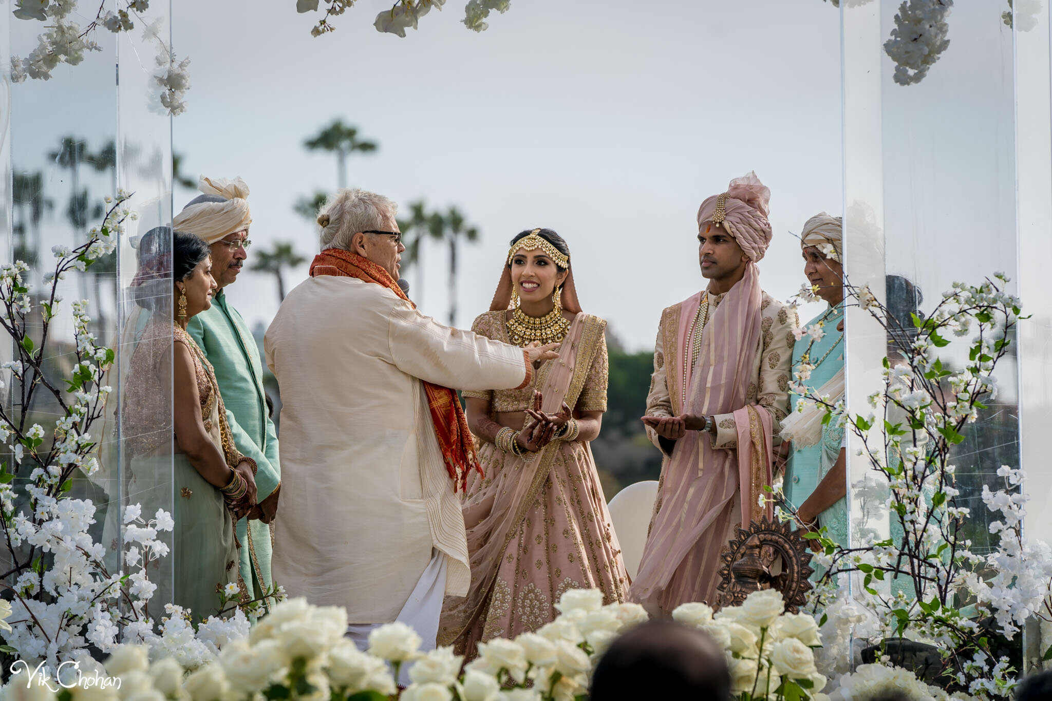 2021-07-30-Shaan-&-Megha-Wedding-Vik-Chohan-Photography-Photo-Booth-Social-Media-VCP-328.jpg