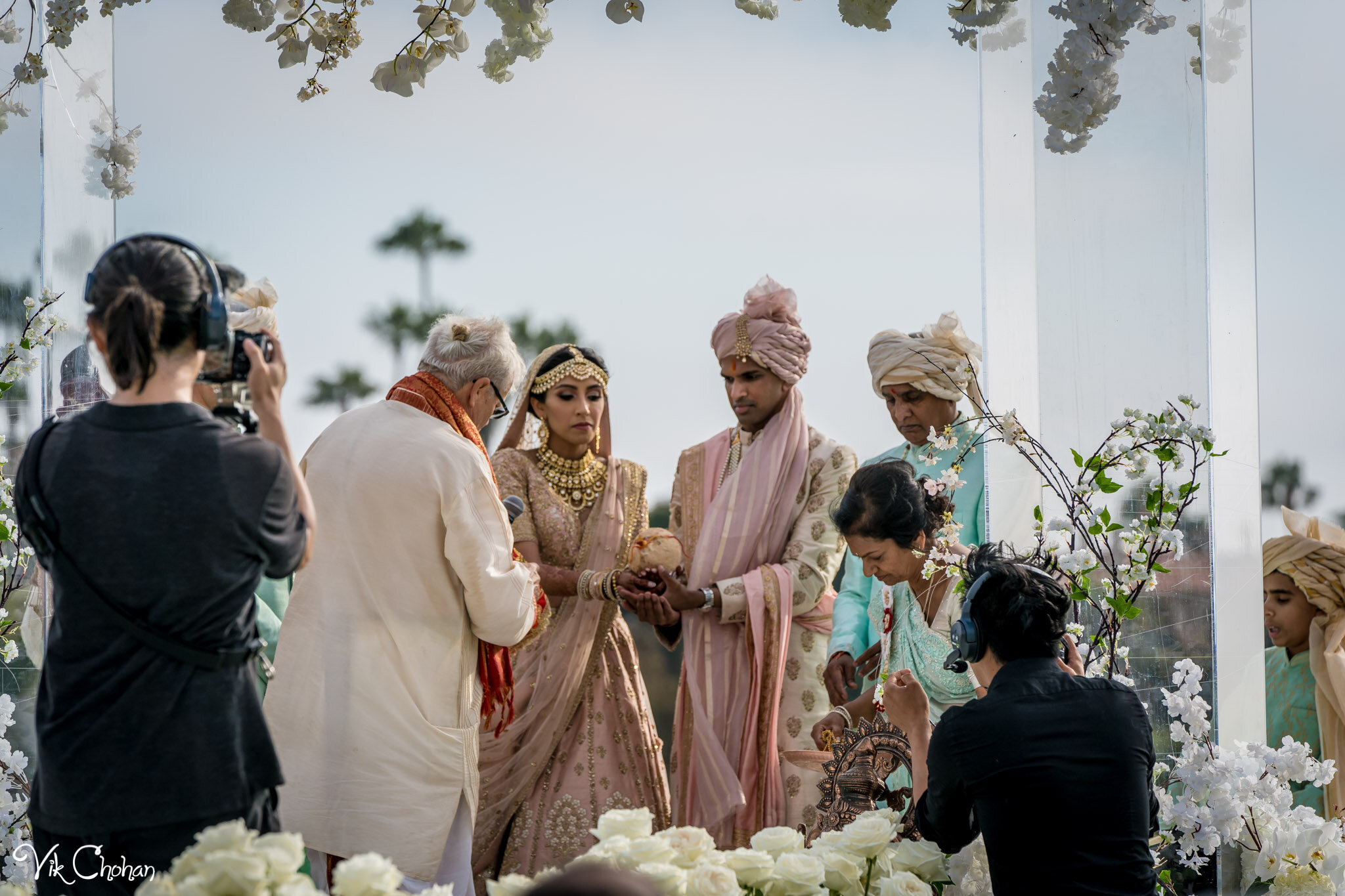 2021-07-30-Shaan-&-Megha-Wedding-Vik-Chohan-Photography-Photo-Booth-Social-Media-VCP-329.jpg