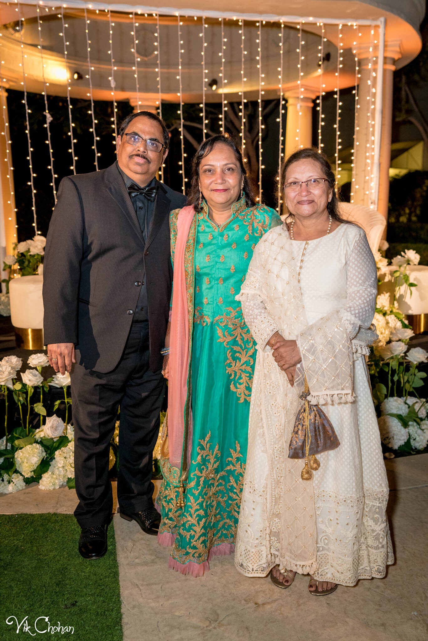 2021-07-31-Shaan-&-Megha-Wedding-Reception-Vik-Chohan-Photography-Photo-Booth-Social-Media-VCP-132.jpg