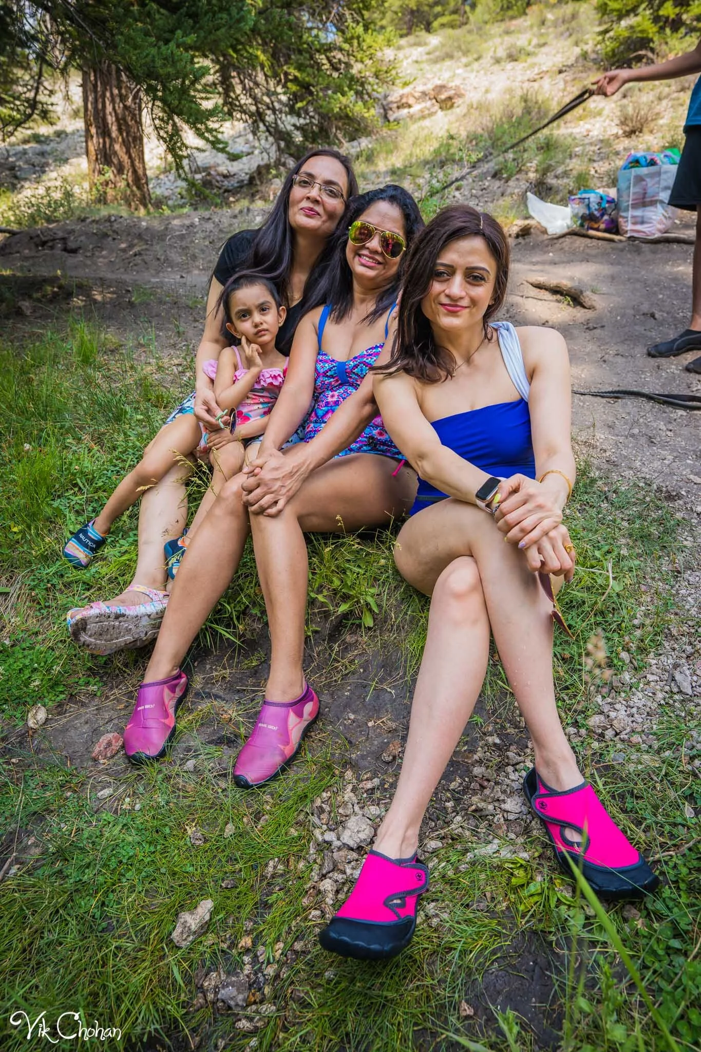 2021-07-11-Panguitch-Lake-Vacation-Day-2-Vik-Chohan-Photography-Photo-Booth-Social-Media-VCP-083.jpg