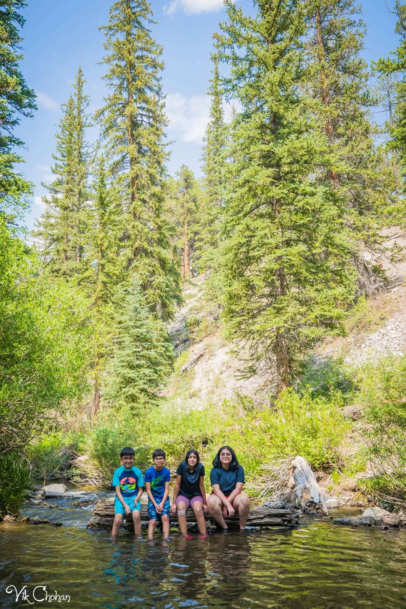 2021-07-11-Panguitch-Lake-Vacation-Day-2-Vik-Chohan-Photography-Photo-Booth-Social-Media-VCP-093.jpg