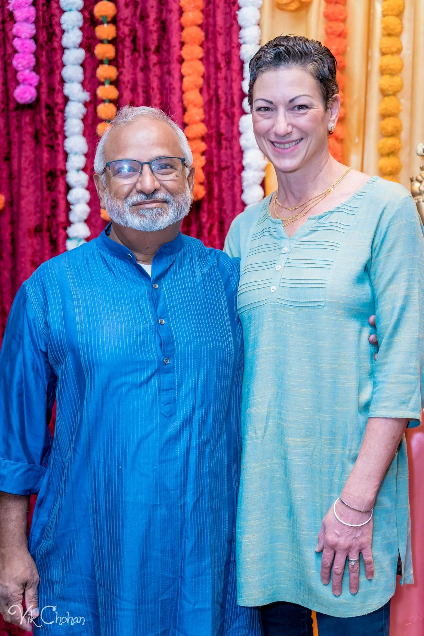 2021-11-13-FOILV-Diwali-Celebration-Galas-Vik-Chohan-Photography-Photo-Booth-Social-Media-VCP-077.jpg