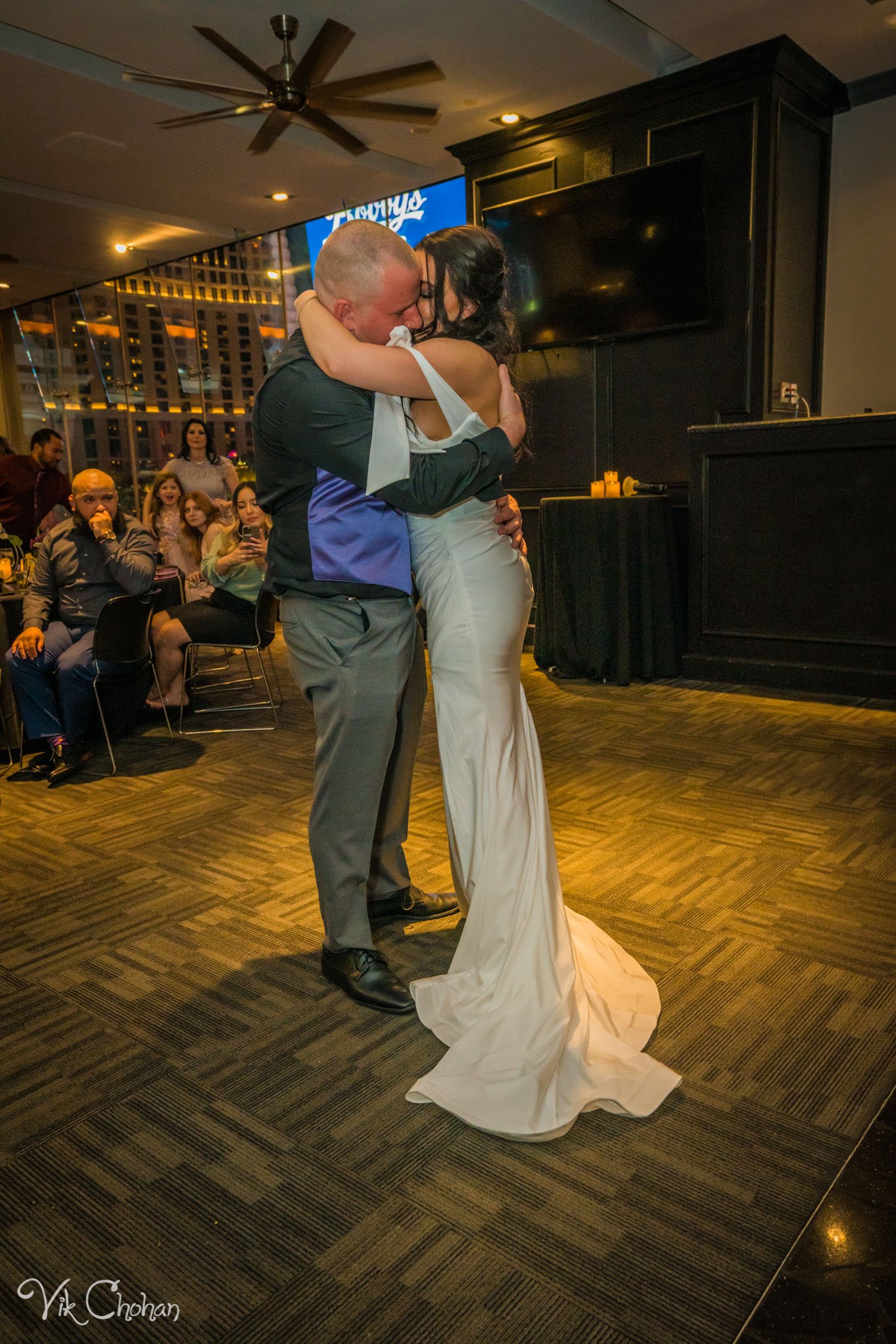 2022-04-09-Morgan-&-Carl-Las-Vegas-Wedding-Reception-at-The-Loft-Vik-Chohan-Photography-Photo-Booth-Social-Media-VCP-163.jpg