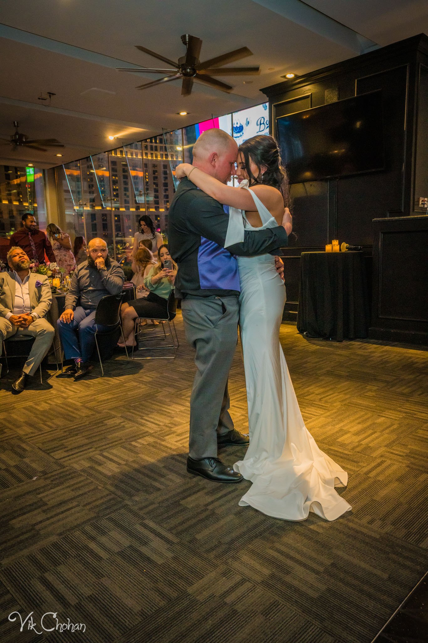 2022-04-09-Morgan-&-Carl-Las-Vegas-Wedding-Reception-at-The-Loft-Vik-Chohan-Photography-Photo-Booth-Social-Media-VCP-164.jpg