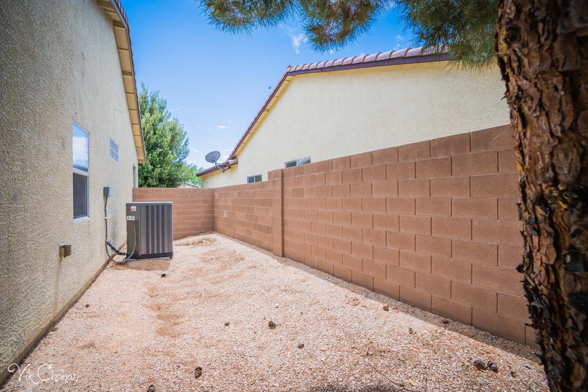 2022-05-15-5378-E-Cansano-St-Pahrump-Real-Estate-Photography-Virtual-Tour-Drone-Photography-Vik-Chohan-Photography-Photo-Booth-Social-Media-VCP-093.jpg