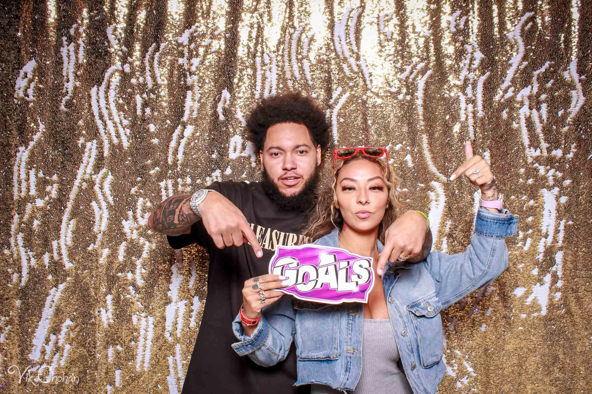 2022-05-20-Warner-Records-Mixer-Vik-Chohan-Photography-Photo-Booth-Social-Media-VCP-054.jpg