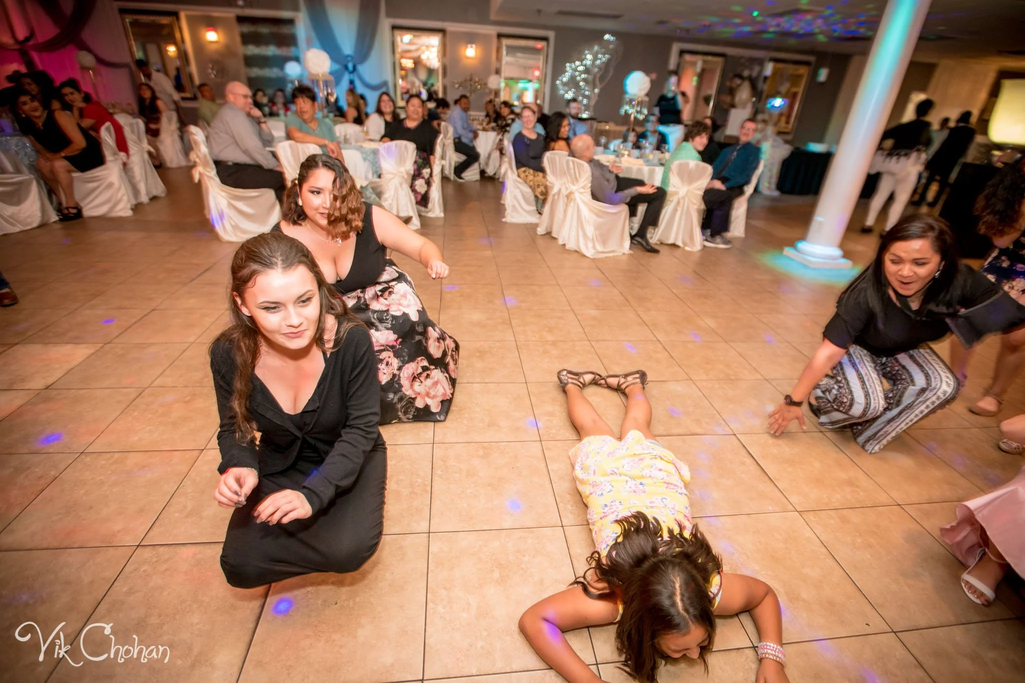 Isabella-Quinceanera-Vik-Chohan-Photograph-Photo-Booth-110.jpg