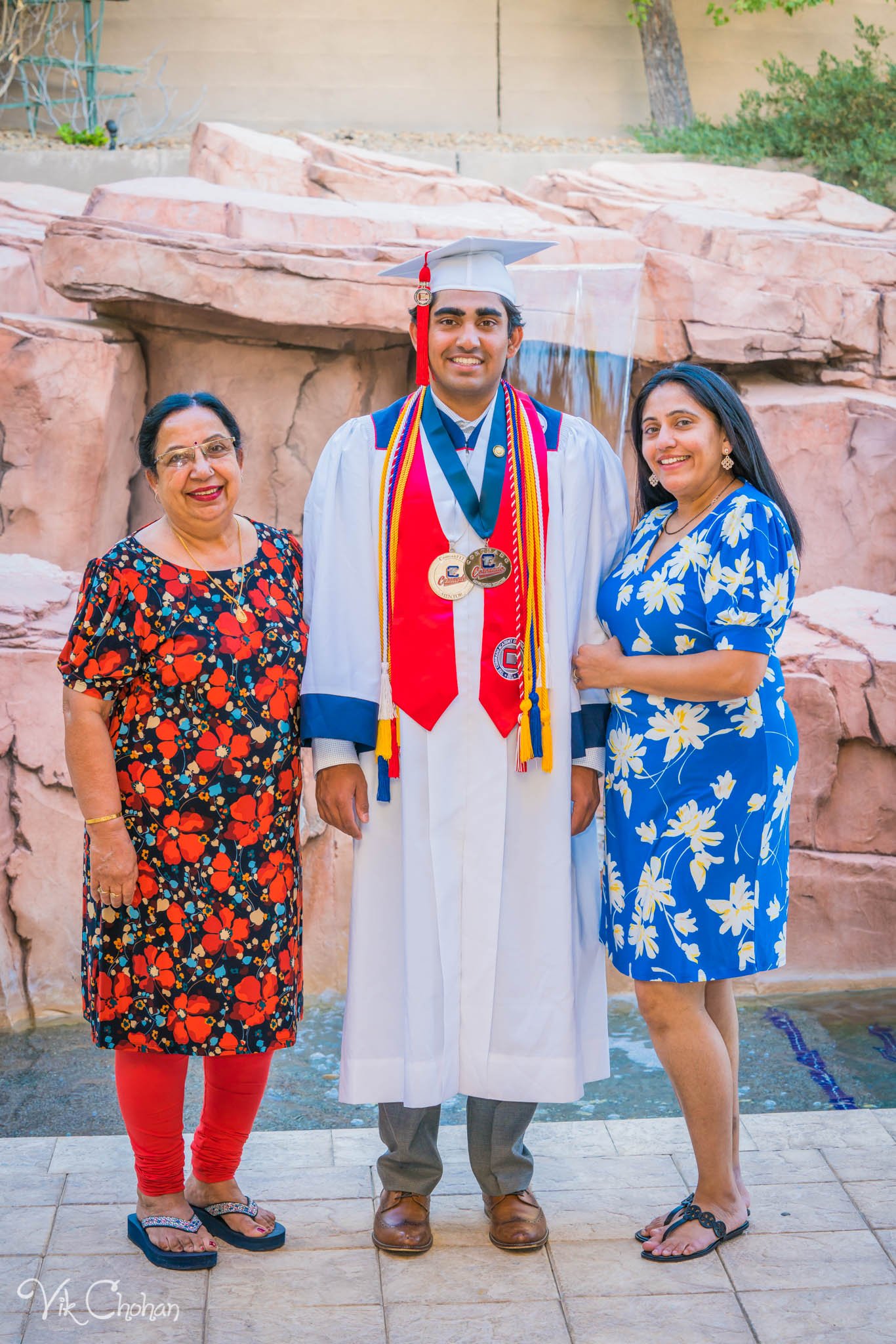 2022-05-30-Rahul-Senior-Graduation-Photography-Vik-Chohan-Photography-Photo-Booth-Social-Media-VCP-060.jpg