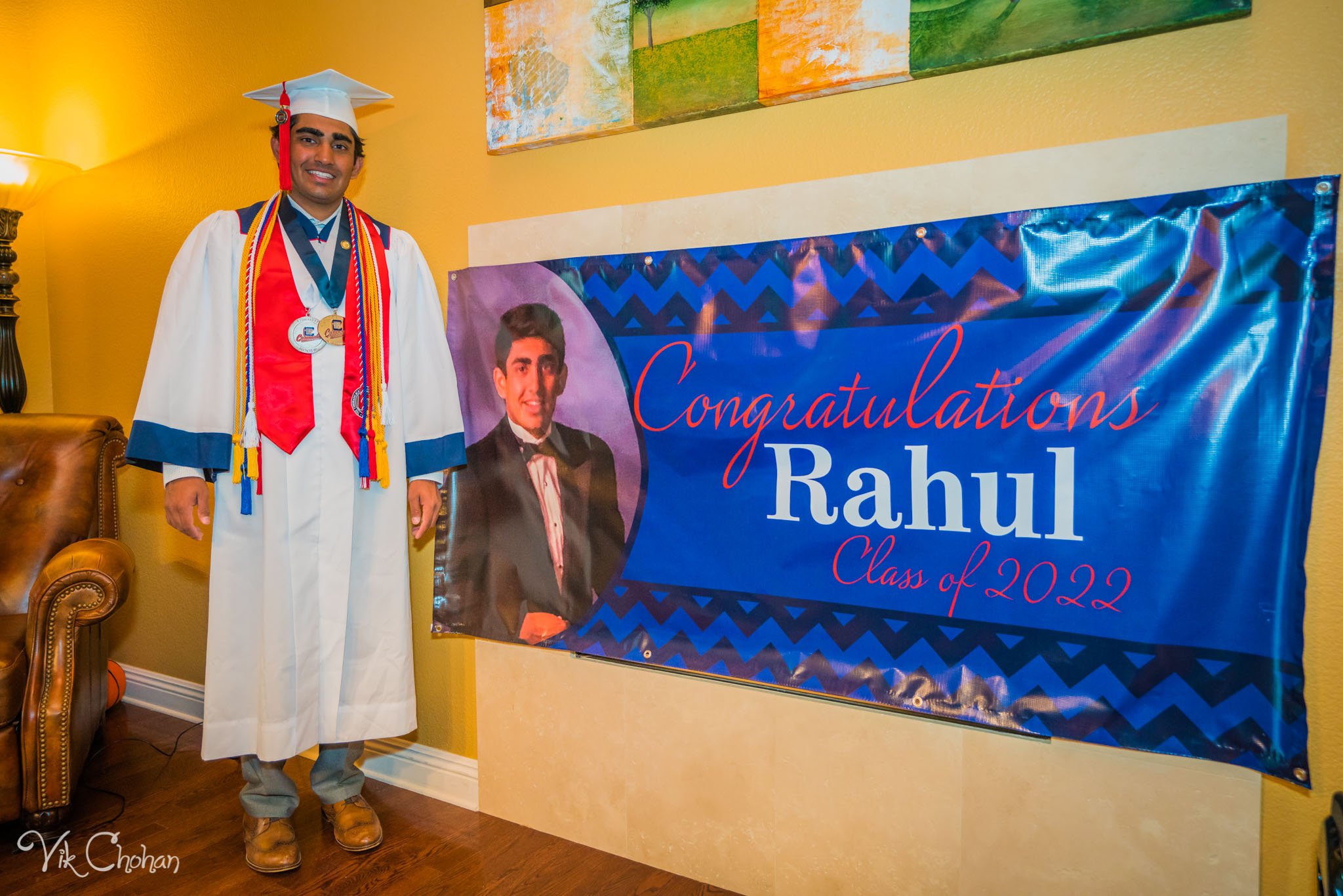 2022-05-30-Rahul-Senior-Graduation-Photography-Vik-Chohan-Photography-Photo-Booth-Social-Media-VCP-081.jpg