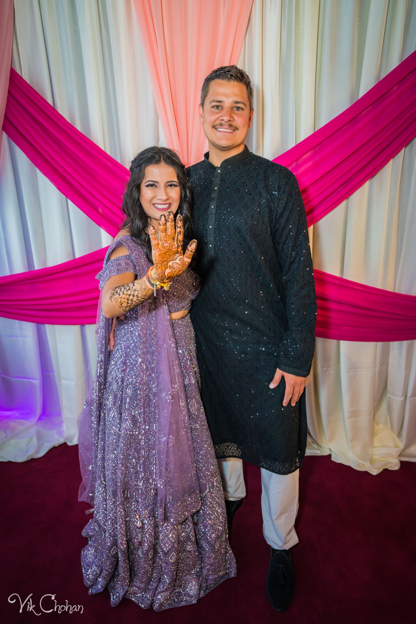 2022-06-07-Annie-&-Steven-Las-Vegas-Indian-Wedding-Sangeet-Night-Celebration-Photography-Vik-Chohan-Photography-Photo-Booth-Social-Media-VCP-007.jpg