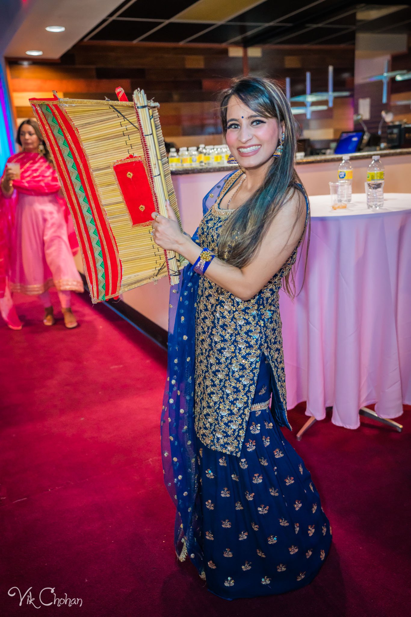 2022-06-07-Annie-&-Steven-Las-Vegas-Indian-Wedding-Sangeet-Night-Celebration-Photography-Vik-Chohan-Photography-Photo-Booth-Social-Media-VCP-041.jpg