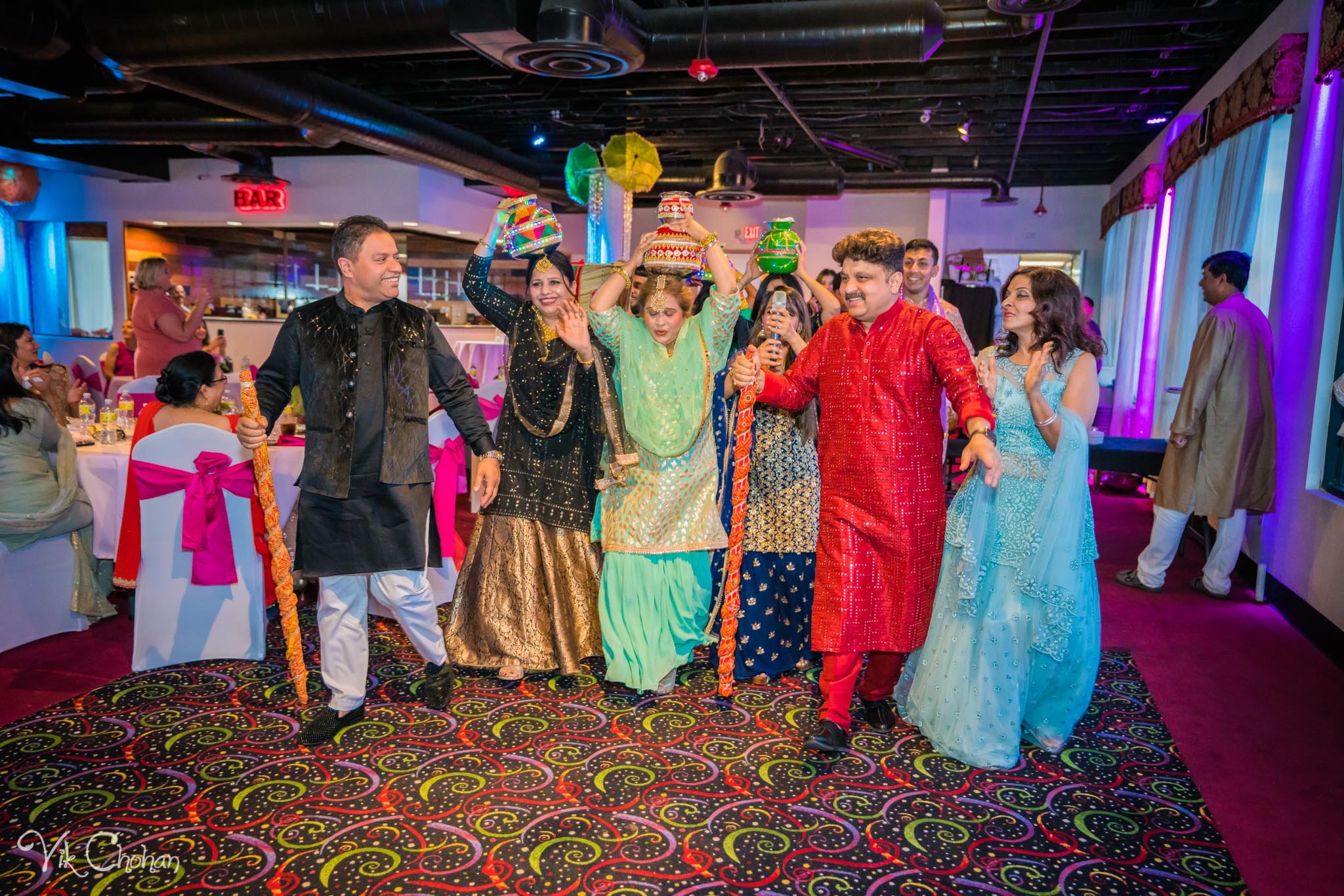 2022-06-07-Annie-&-Steven-Las-Vegas-Indian-Wedding-Sangeet-Night-Celebration-Photography-Vik-Chohan-Photography-Photo-Booth-Social-Media-VCP-042.jpg