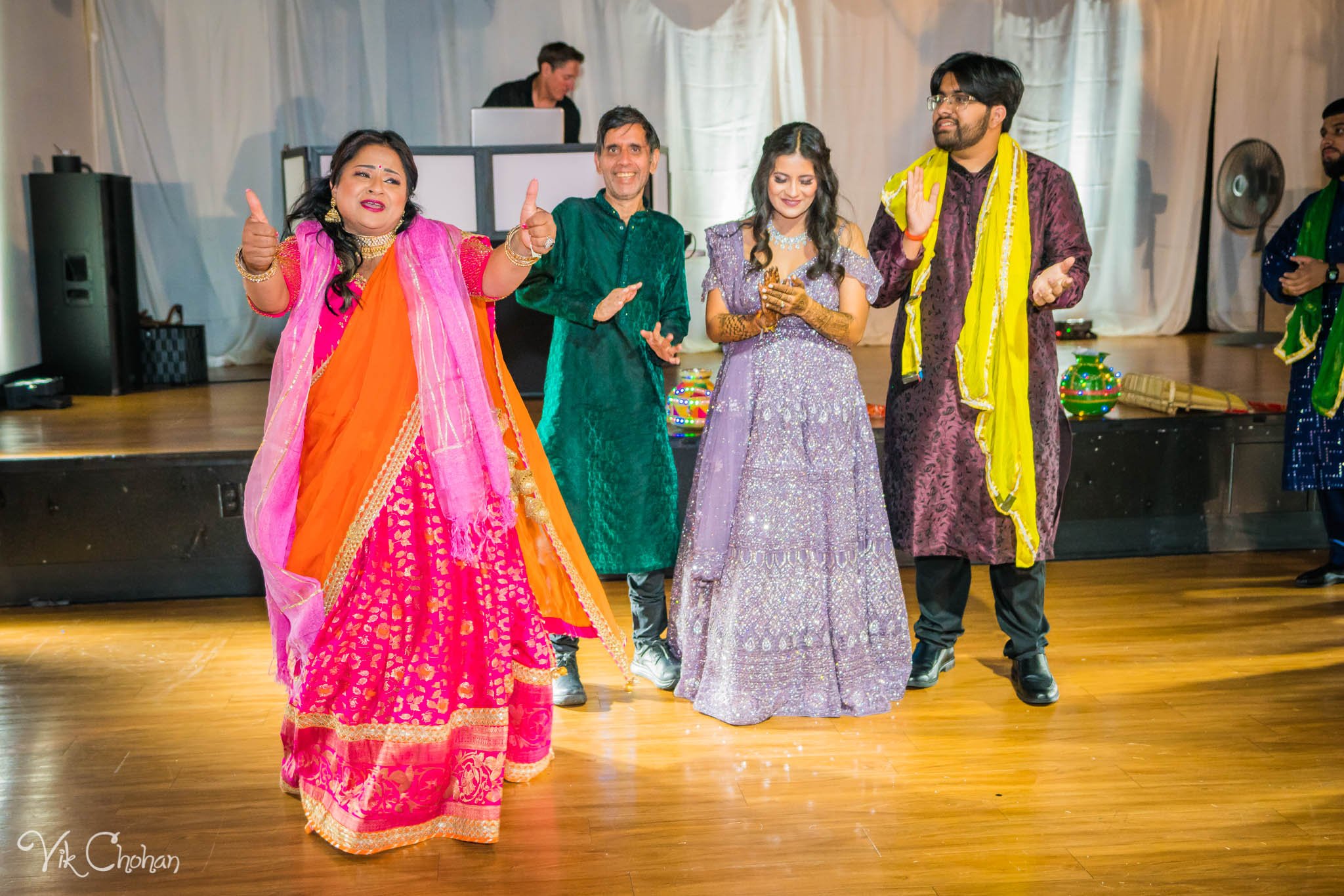 2022-06-07-Annie-&-Steven-Las-Vegas-Indian-Wedding-Sangeet-Night-Celebration-Photography-Vik-Chohan-Photography-Photo-Booth-Social-Media-VCP-048.jpg