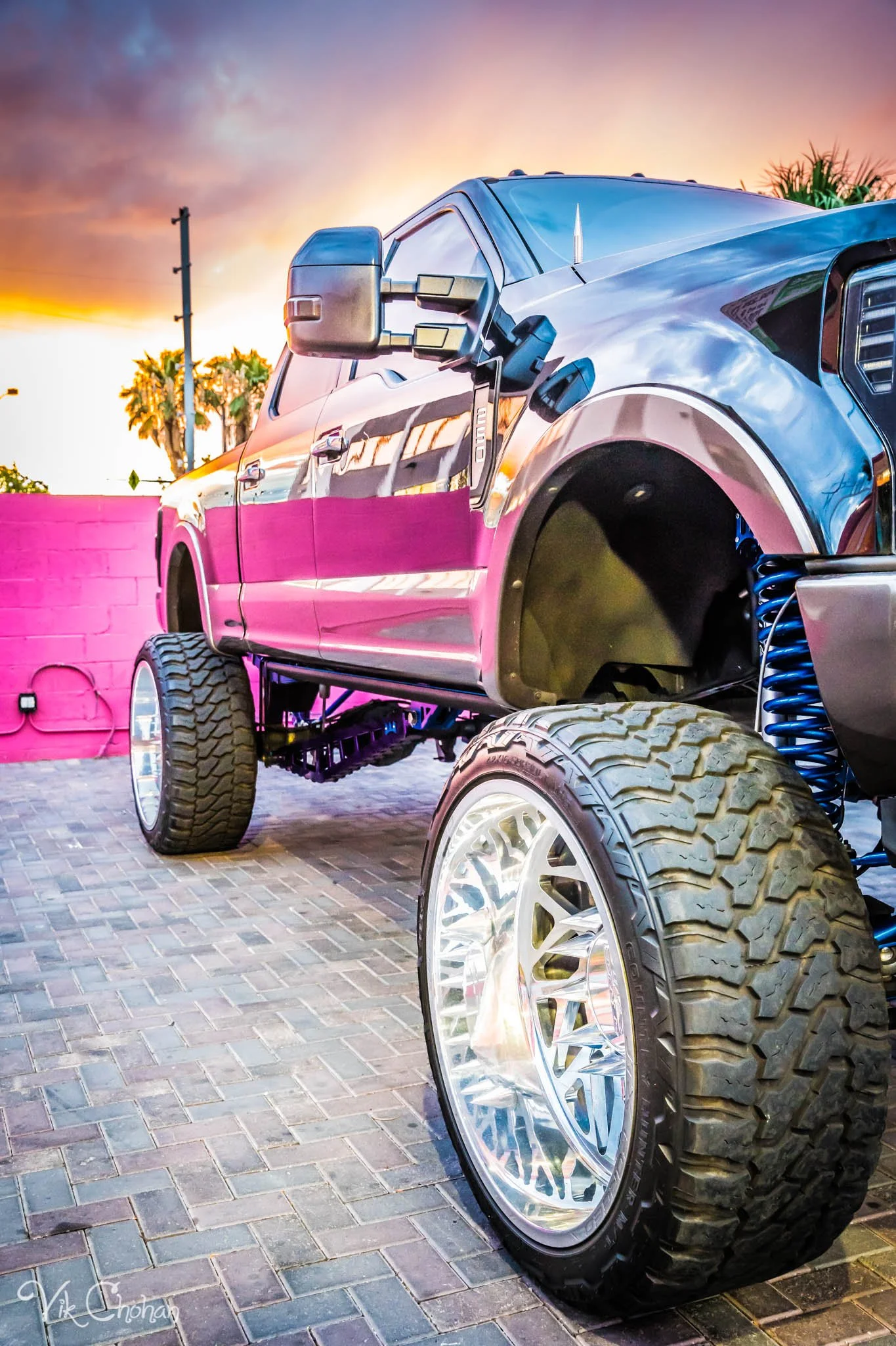 2022-06-22-Wednesday-Invasion-Car-Show-at-18Bin-Arts-District-Vik-Chohan-Photography-Photo-Booth-Social-Media-VCP-122.jpg