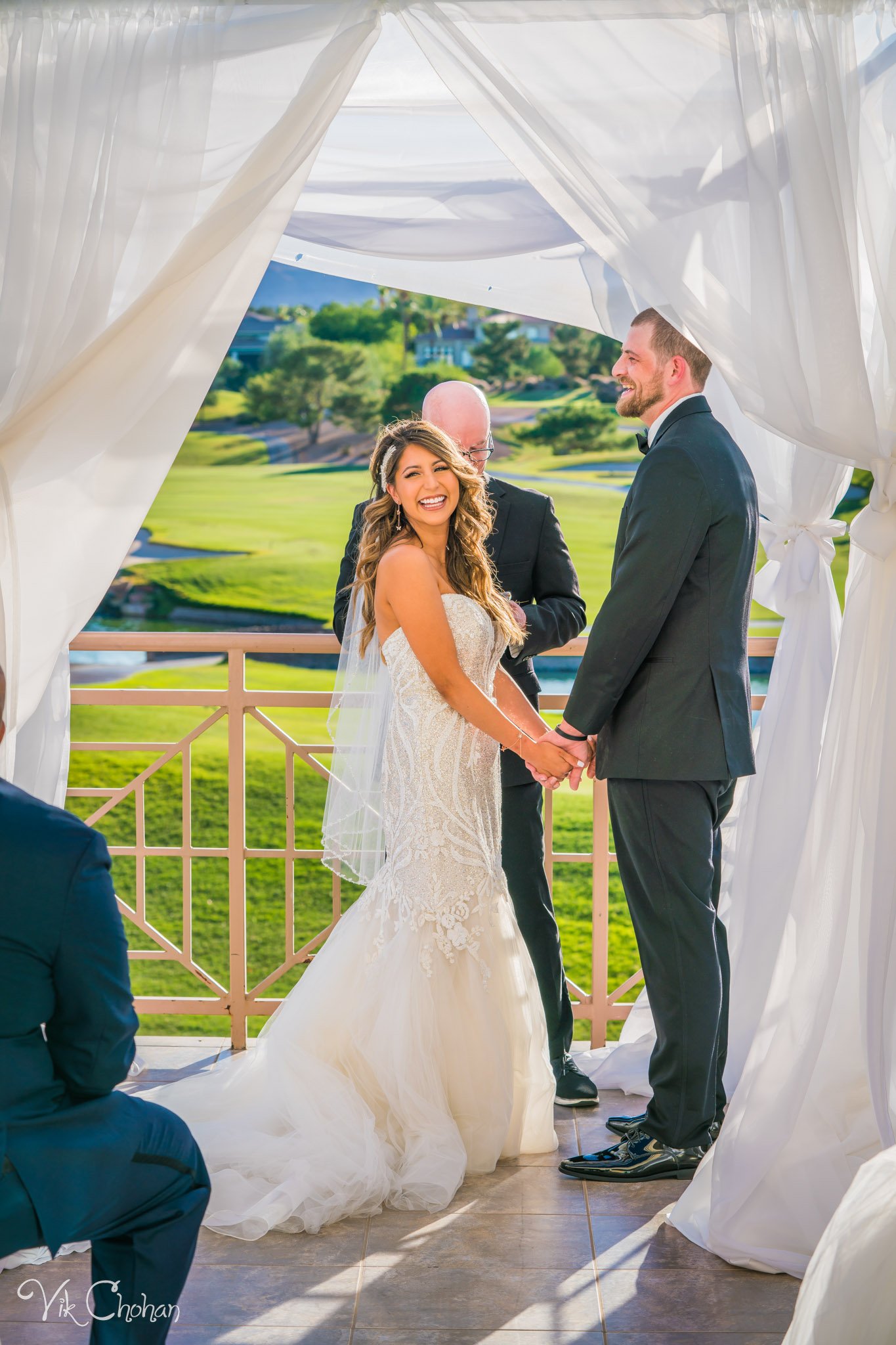 2022-07-08-Raquel-&-Zachary-Las-Vegas-Wedding-Photography-Canyon-Gate-Country-Club-Vik-Chohan-Photography-Photo-Booth-Social-Media-VCP-068.jpg