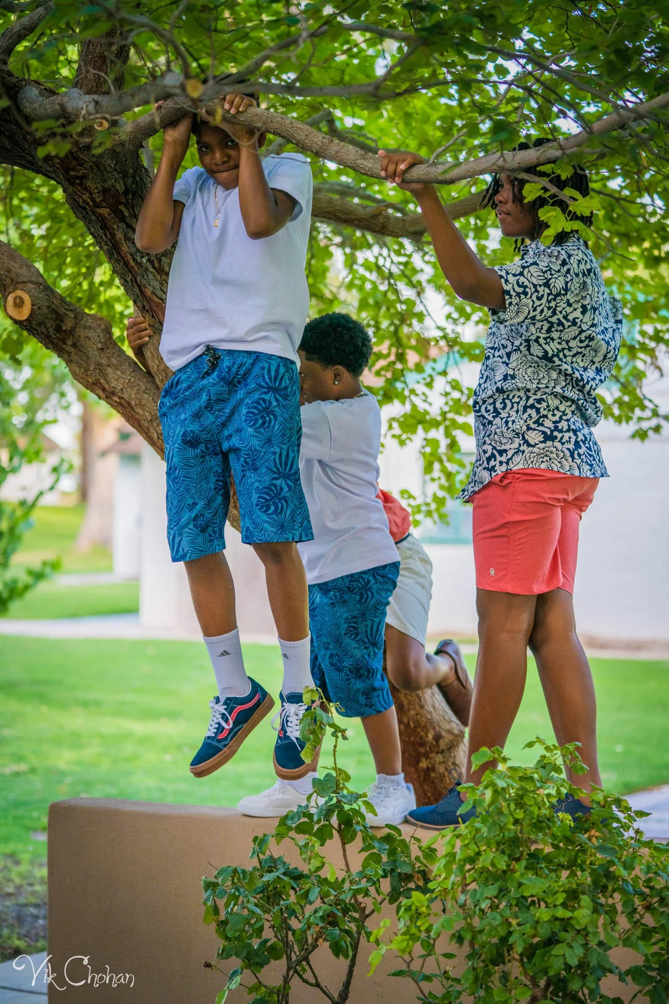 2022-07-28-Family-Photography-Floyd-Lamb-Park-Tule-Springs-Vik-Chohan-Photography-Photo-Booth-Social-Media-VCP-190.jpg