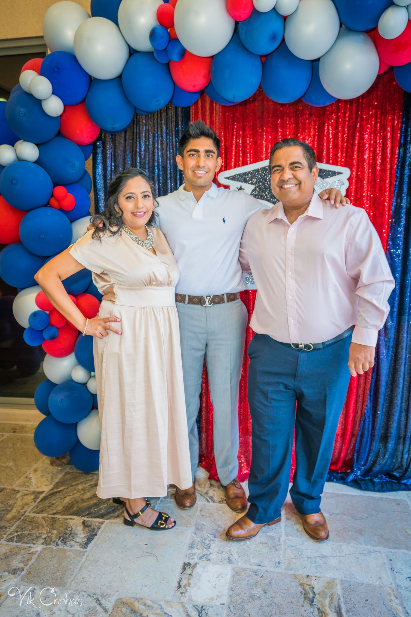 2022-07-16-Rahul-Graduation-and-Birthday-Celebration-Photography-Vik-Chohan-Photography-Photo-Booth-Social-Media-VCP-017.jpg