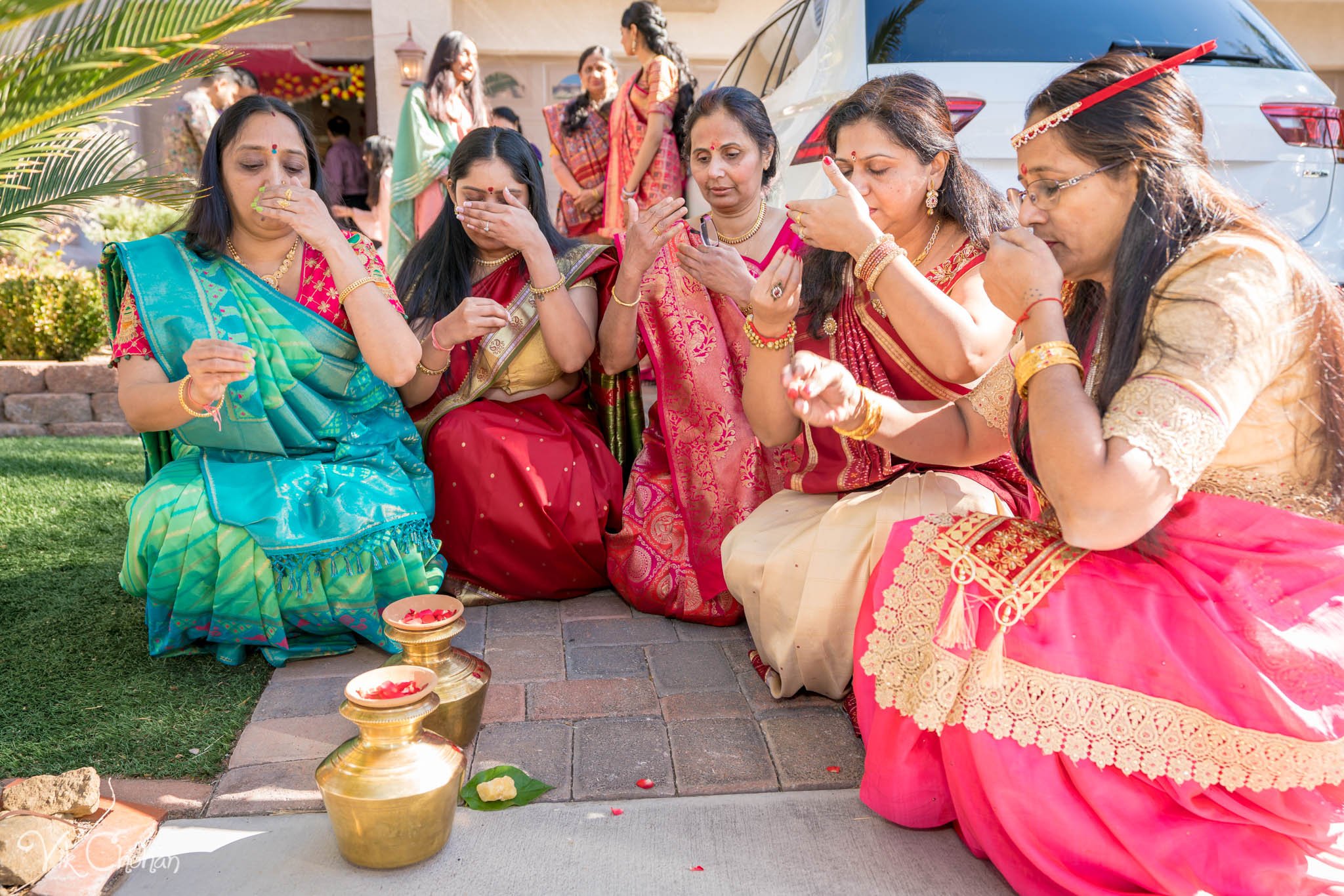 2022-02-03-Hely-&-Parth-Ganesh-Pooja-Indian-Wedding-Vik-Chohan-Photography-Photo-Booth-Social-Media-VCP-066.jpg