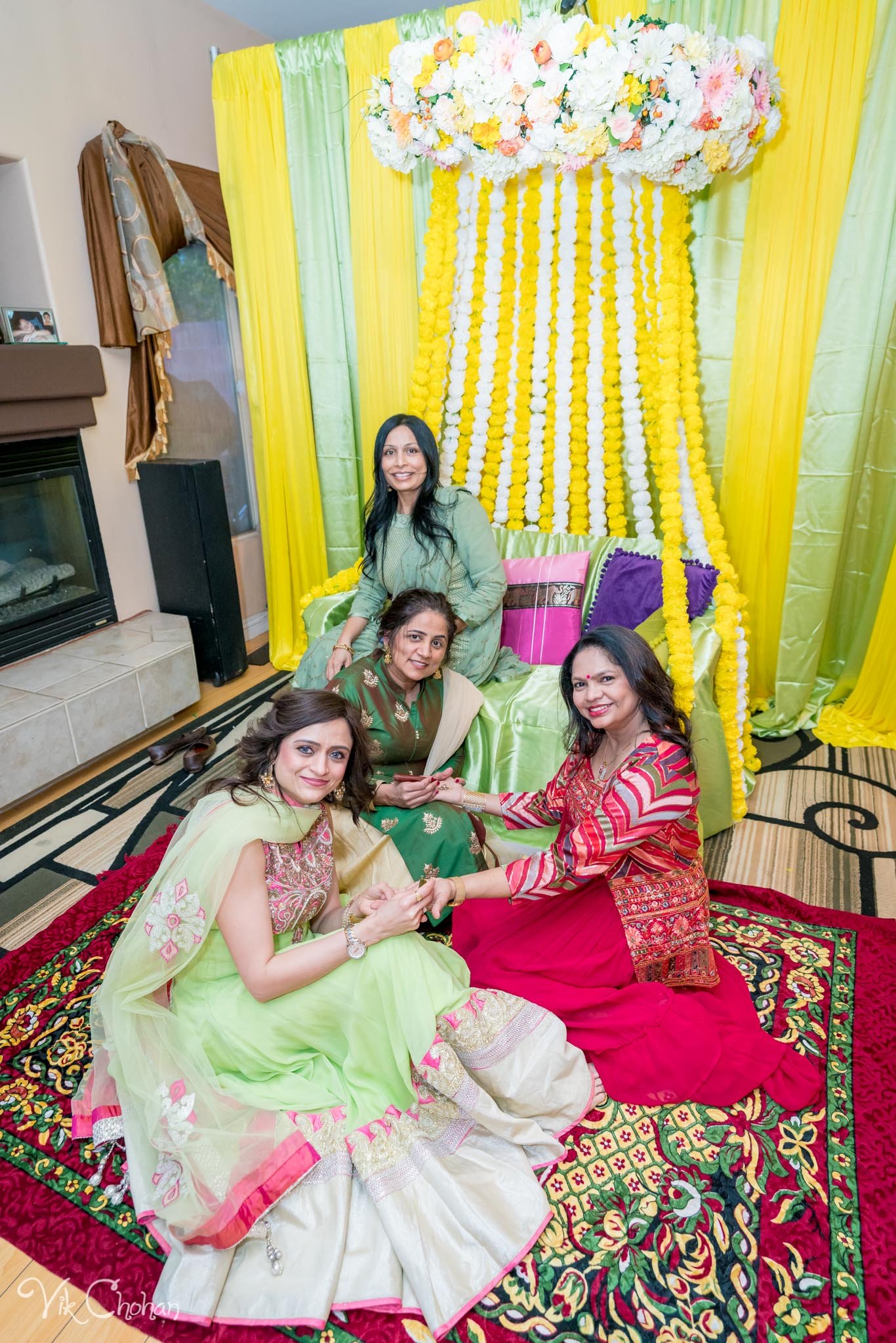 2022-02-03-Hely-&-Parth-Mendi-Indian-Wedding-Vik-Chohan-Photography-Photo-Booth-Social-Media-VCP-009.jpg