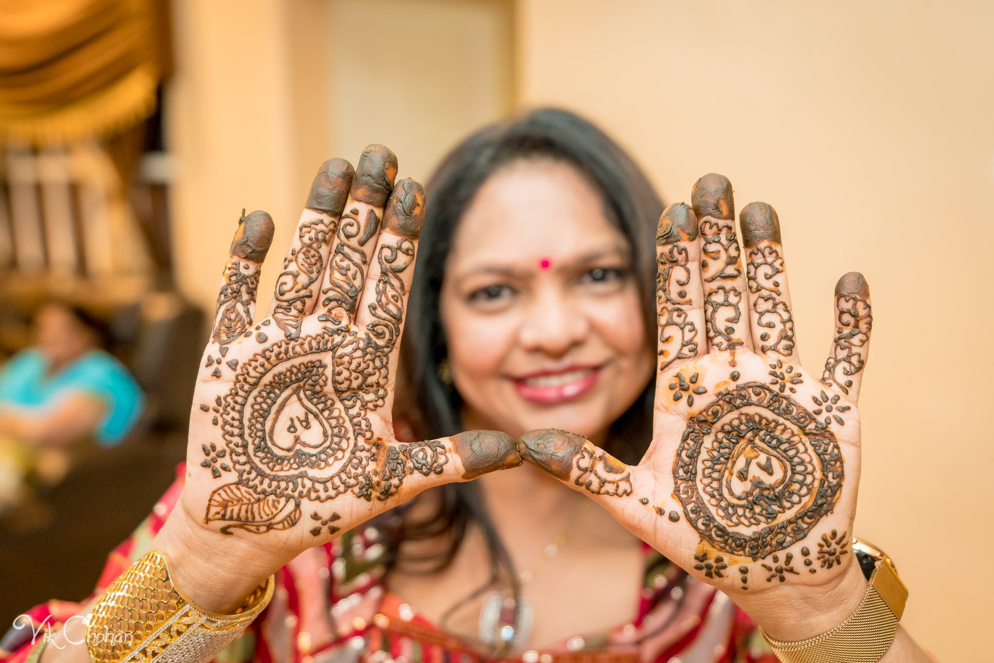 2022-02-03-Hely-&-Parth-Mendi-Indian-Wedding-Vik-Chohan-Photography-Photo-Booth-Social-Media-VCP-075.jpg