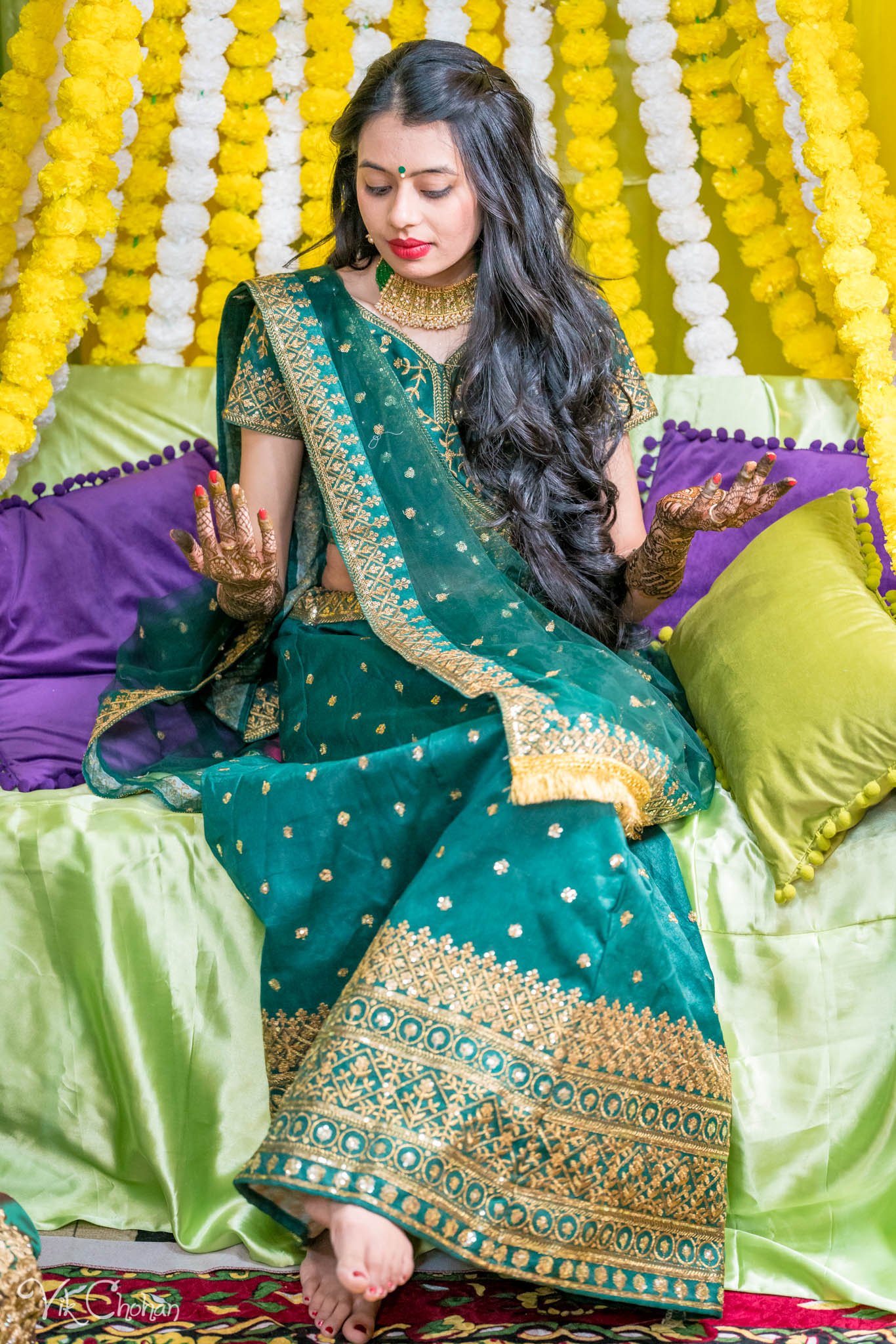 2022-02-03-Hely-&-Parth-Mendi-Indian-Wedding-Vik-Chohan-Photography-Photo-Booth-Social-Media-VCP-091.jpg