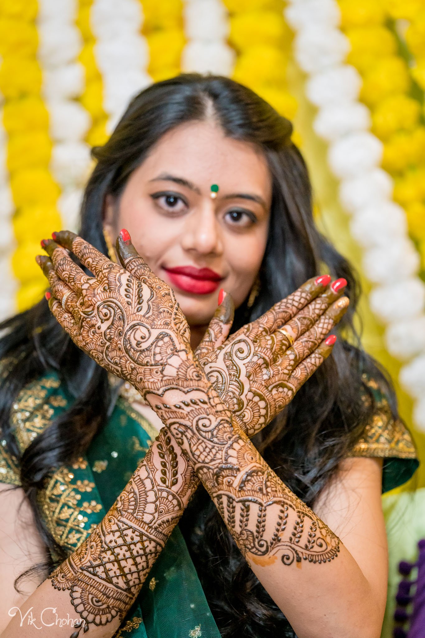 2022-02-03-Hely-&-Parth-Mendi-Indian-Wedding-Vik-Chohan-Photography-Photo-Booth-Social-Media-VCP-103.jpg