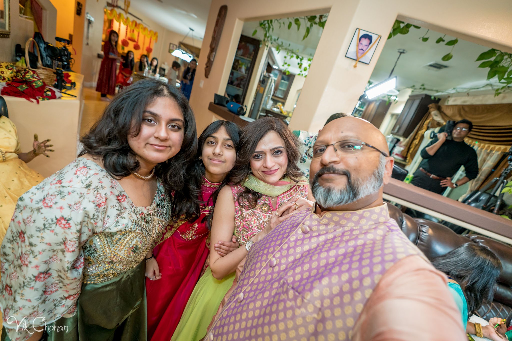 2022-02-03-Hely-&-Parth-Mendi-Indian-Wedding-Vik-Chohan-Photography-Photo-Booth-Social-Media-VCP-114.jpg