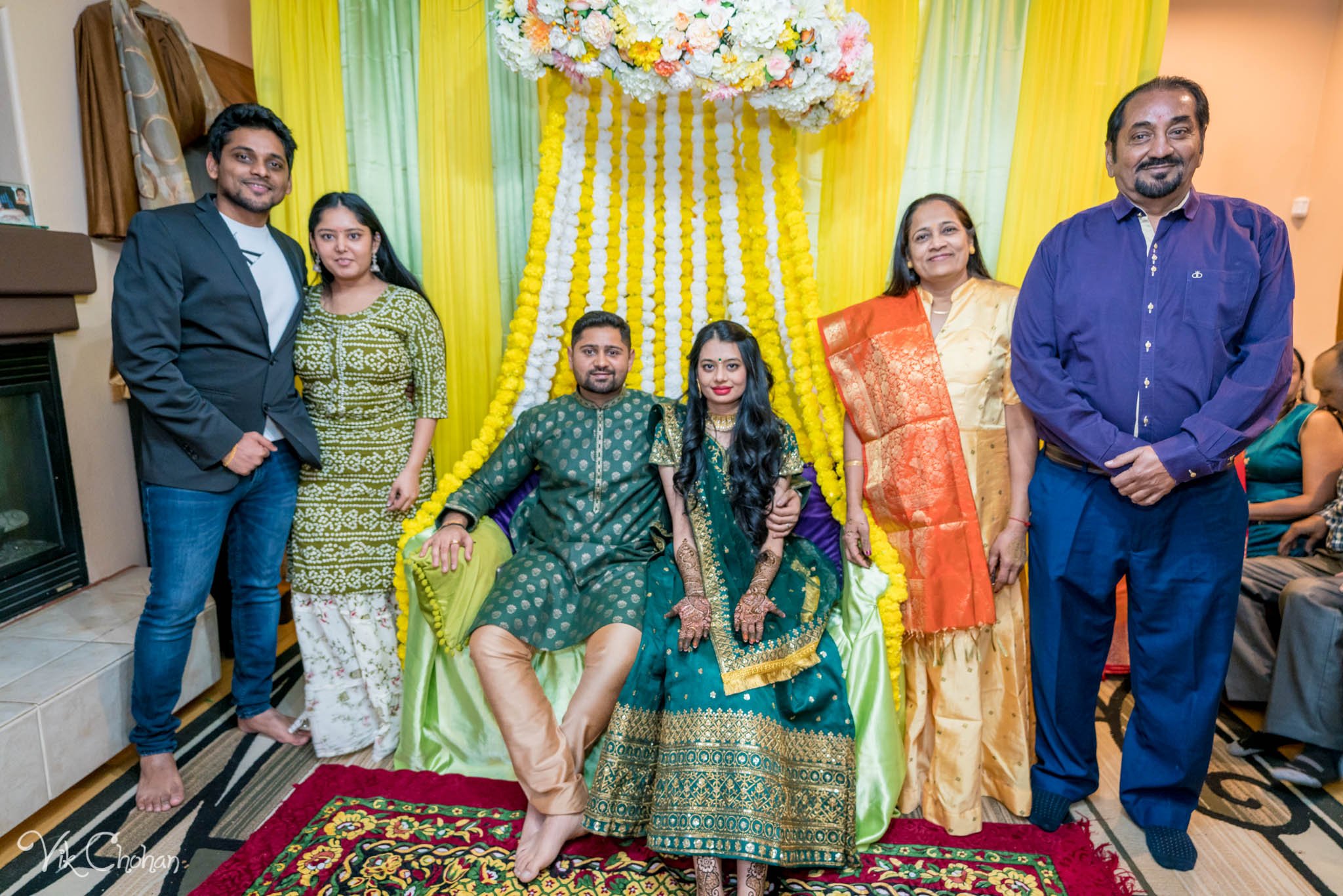 2022-02-03-Hely-&-Parth-Mendi-Indian-Wedding-Vik-Chohan-Photography-Photo-Booth-Social-Media-VCP-153.jpg