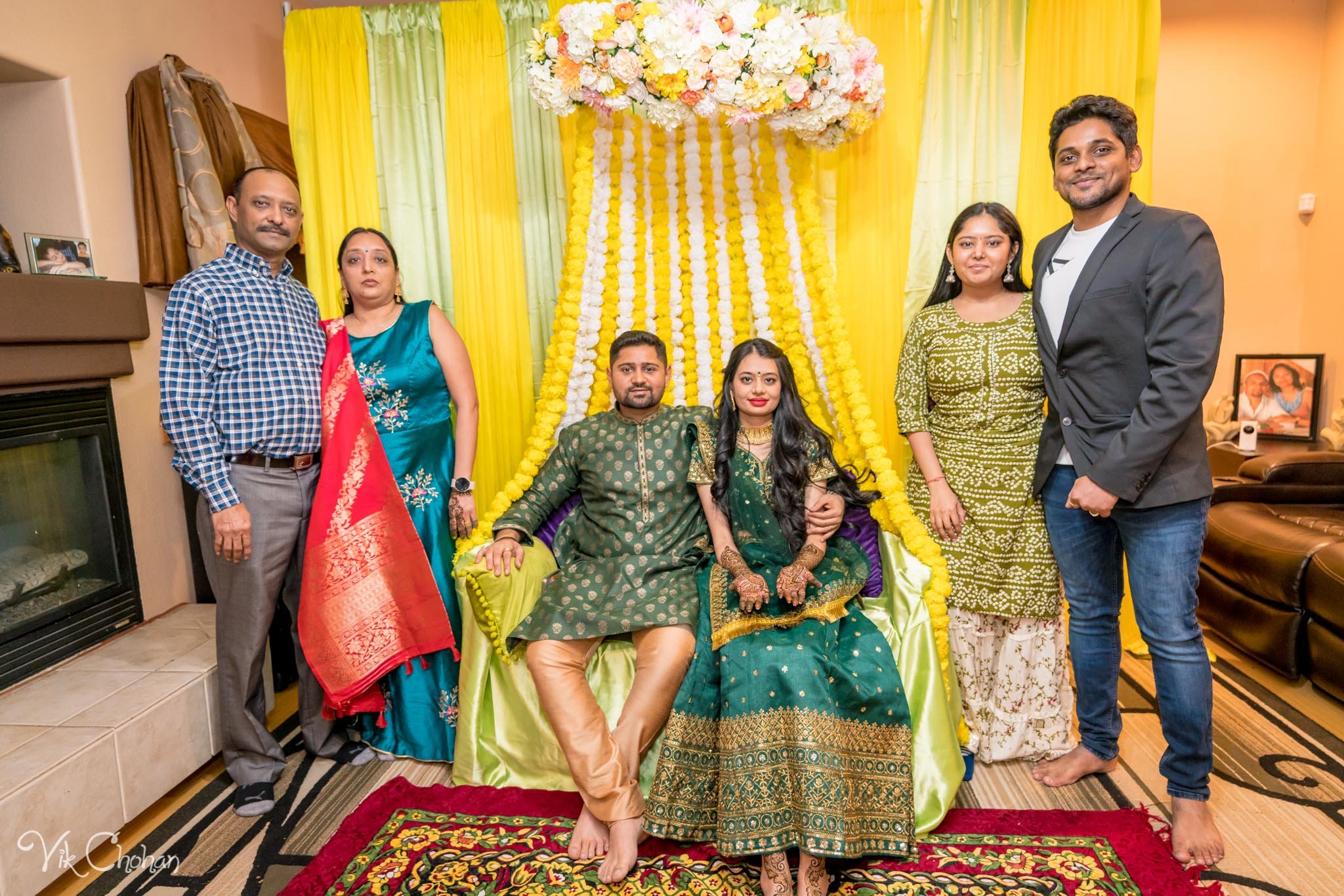 2022-02-03-Hely-&-Parth-Mendi-Indian-Wedding-Vik-Chohan-Photography-Photo-Booth-Social-Media-VCP-159.jpg