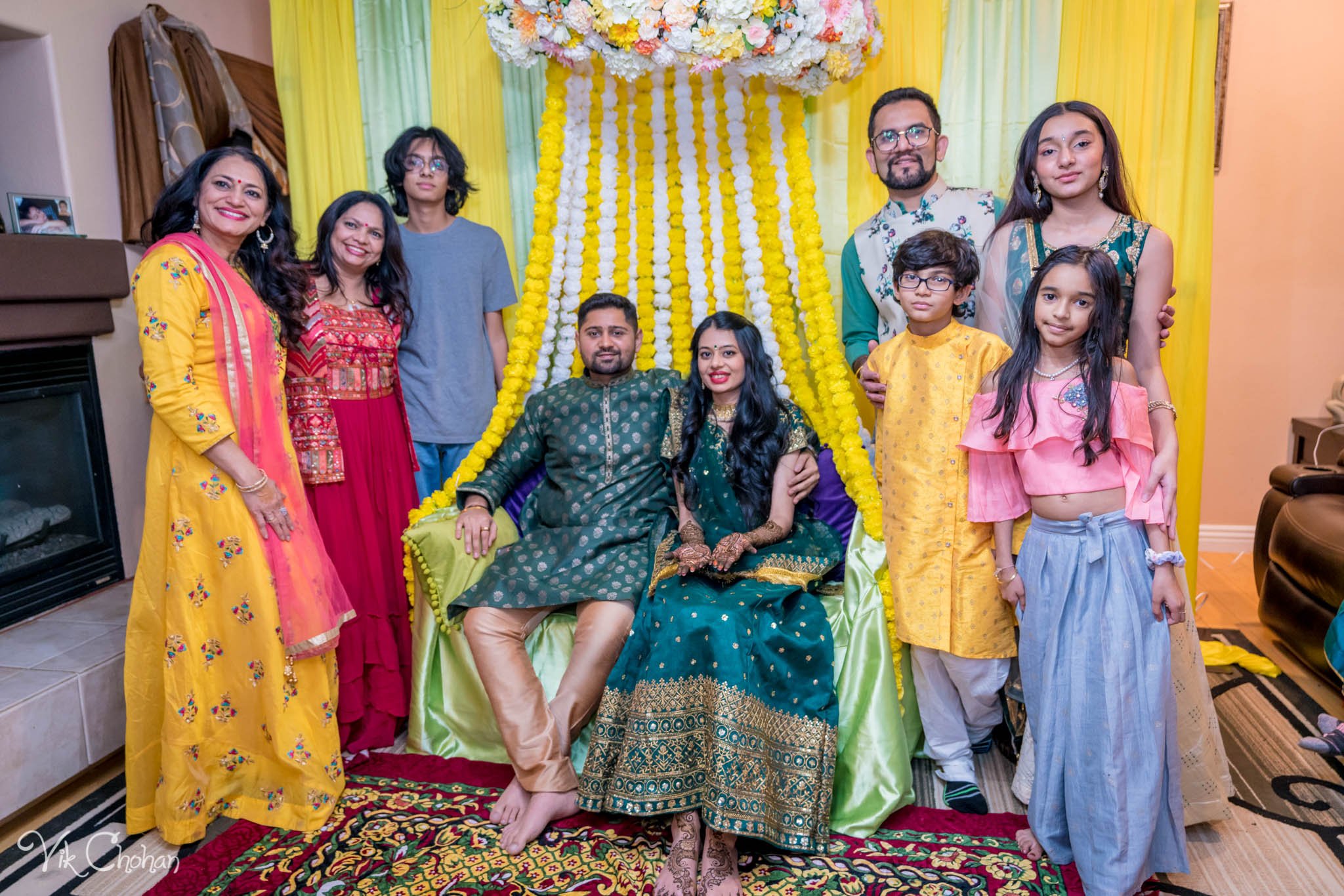 2022-02-03-Hely-&-Parth-Mendi-Indian-Wedding-Vik-Chohan-Photography-Photo-Booth-Social-Media-VCP-164.jpg