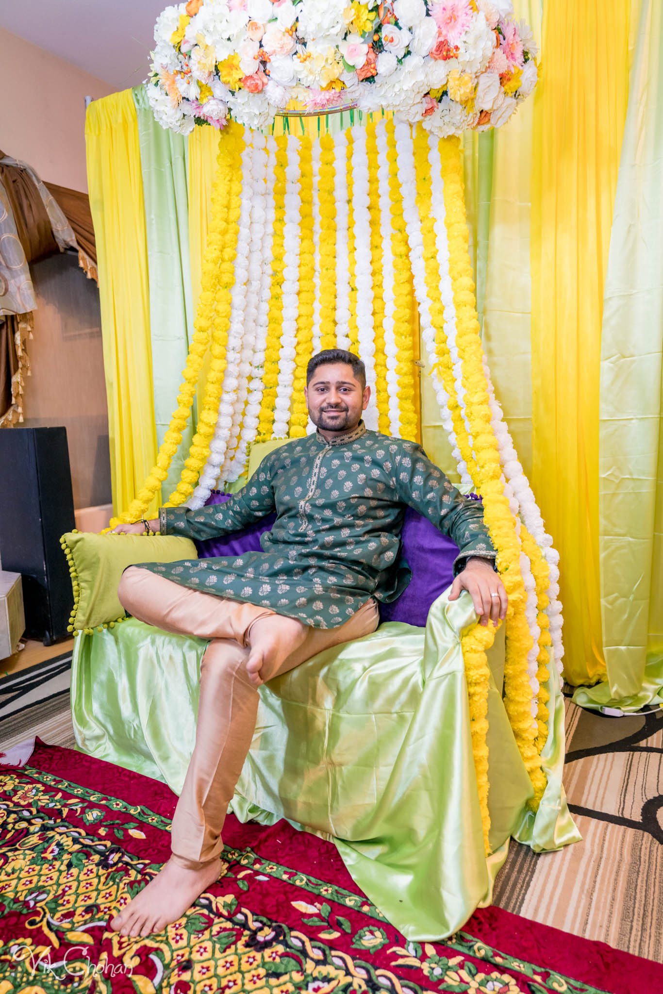 2022-02-03-Hely-&-Parth-Mendi-Indian-Wedding-Vik-Chohan-Photography-Photo-Booth-Social-Media-VCP-172.jpg