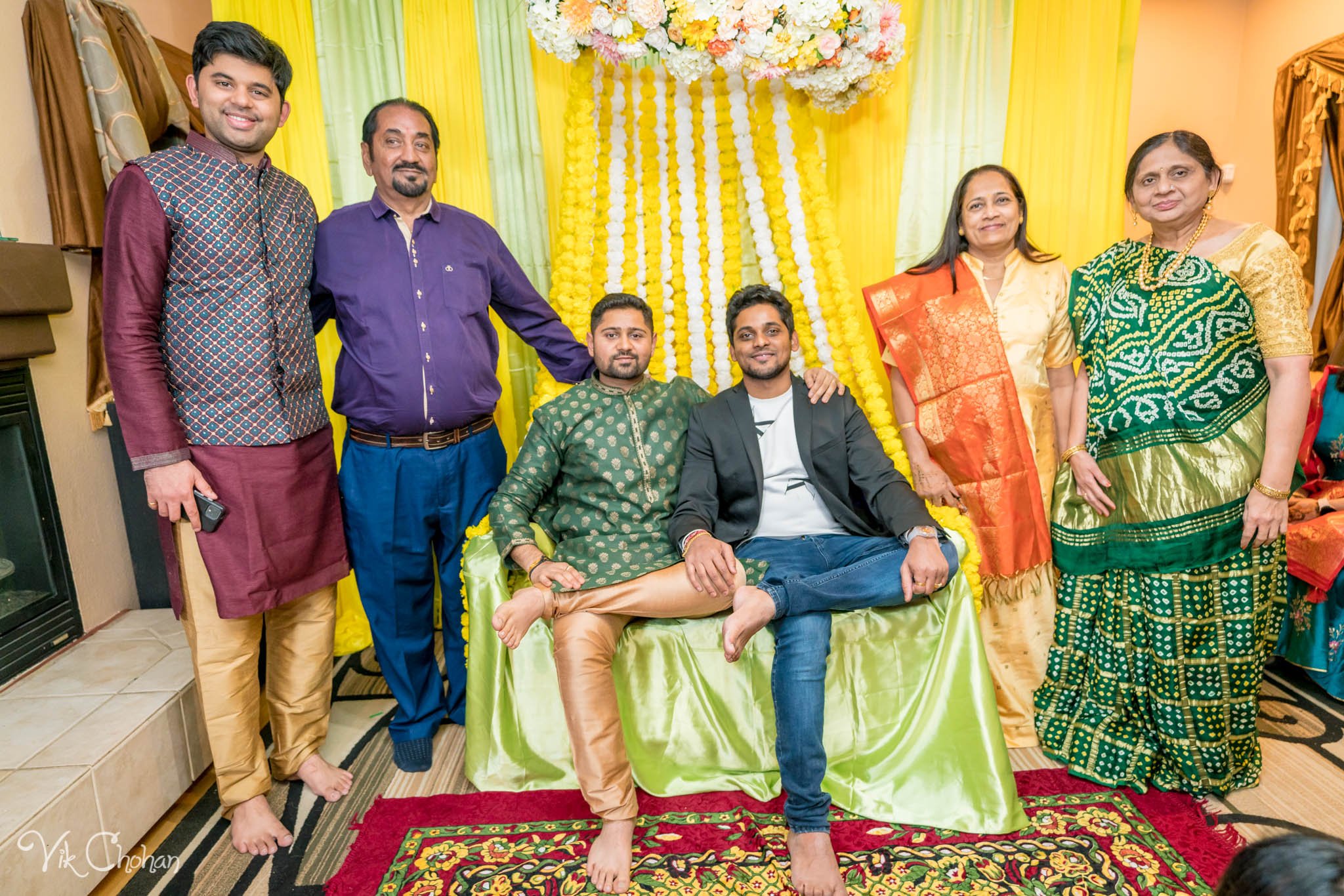 2022-02-03-Hely-&-Parth-Mendi-Indian-Wedding-Vik-Chohan-Photography-Photo-Booth-Social-Media-VCP-176.jpg