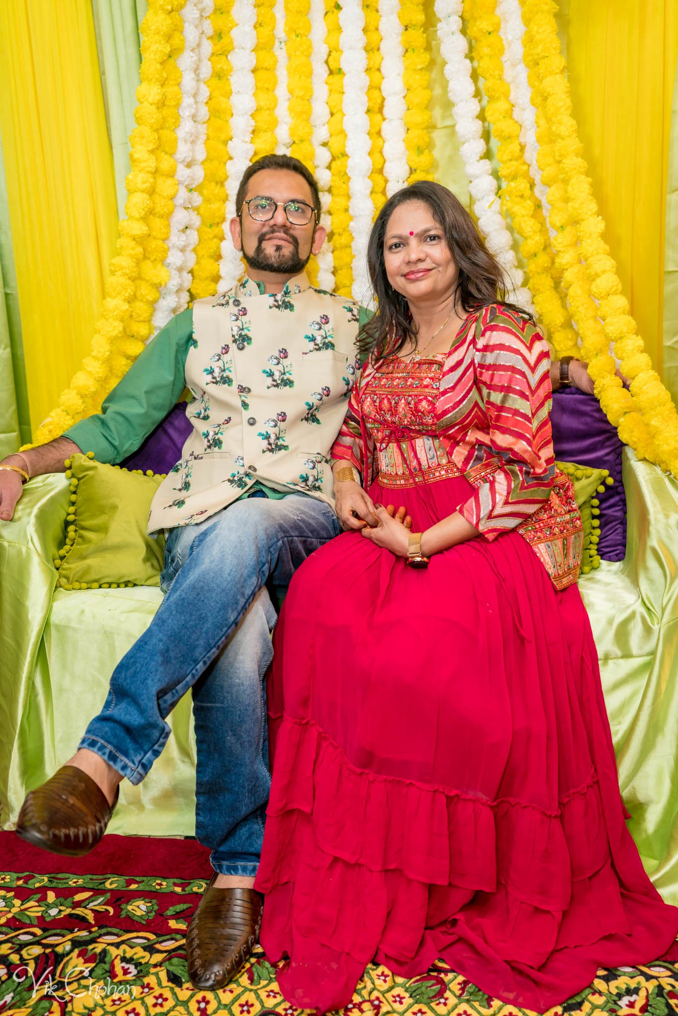 2022-02-03-Hely-&-Parth-Mendi-Indian-Wedding-Vik-Chohan-Photography-Photo-Booth-Social-Media-VCP-183.jpg