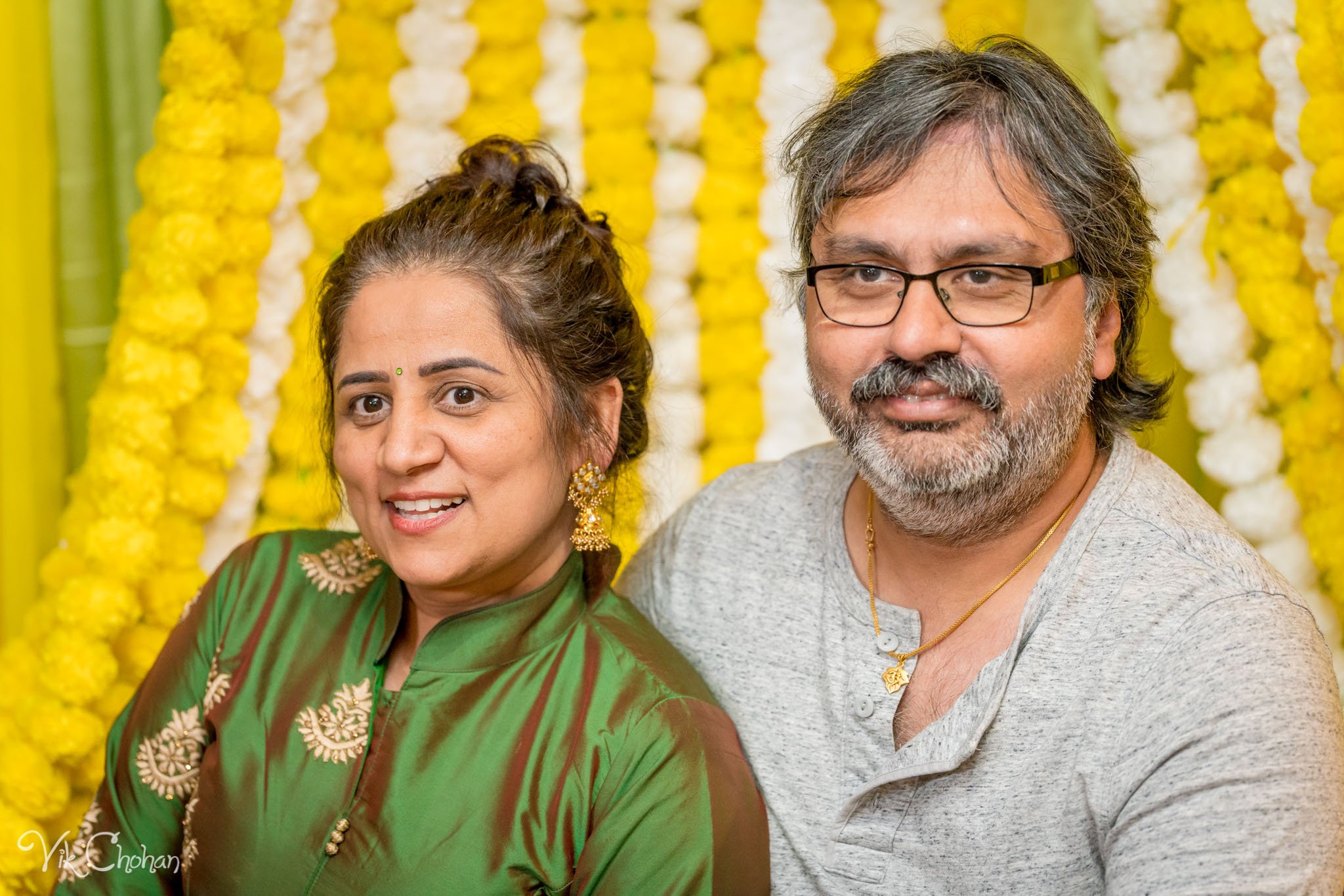 2022-02-03-Hely-&-Parth-Mendi-Indian-Wedding-Vik-Chohan-Photography-Photo-Booth-Social-Media-VCP-188.jpg