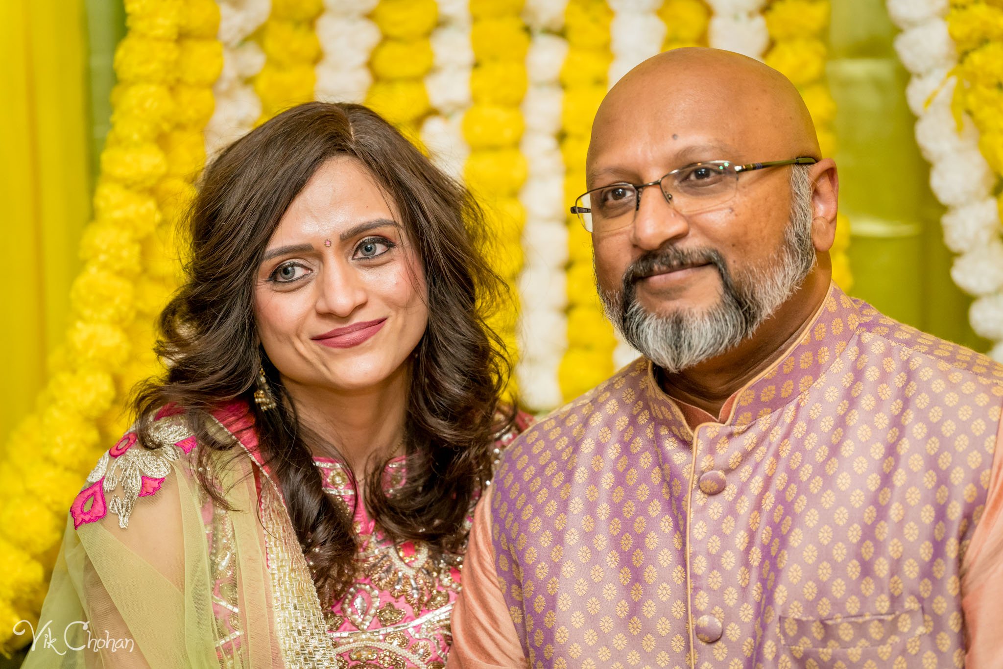 2022-02-03-Hely-&-Parth-Mendi-Indian-Wedding-Vik-Chohan-Photography-Photo-Booth-Social-Media-VCP-190.jpg
