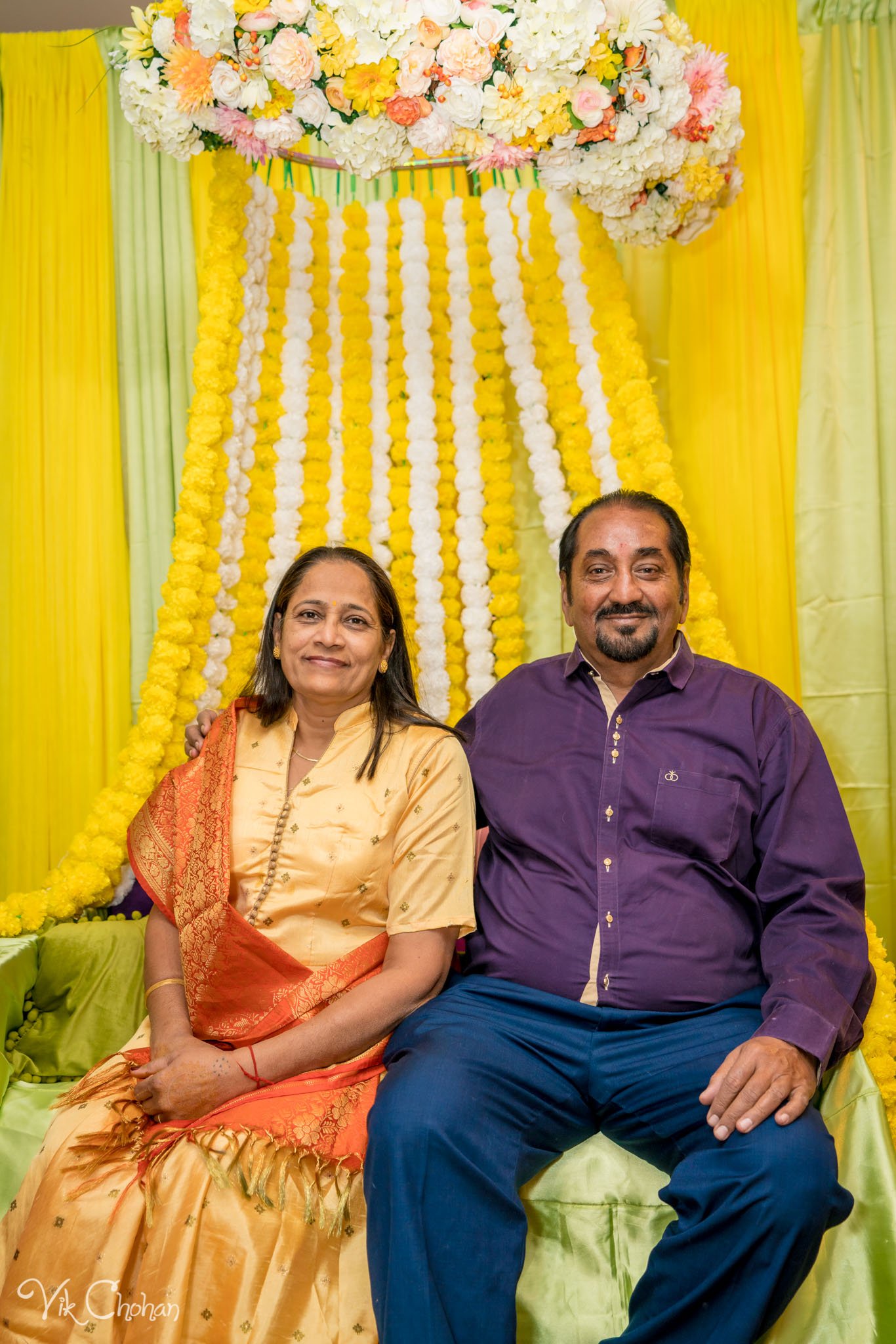2022-02-03-Hely-&-Parth-Mendi-Indian-Wedding-Vik-Chohan-Photography-Photo-Booth-Social-Media-VCP-202.jpg