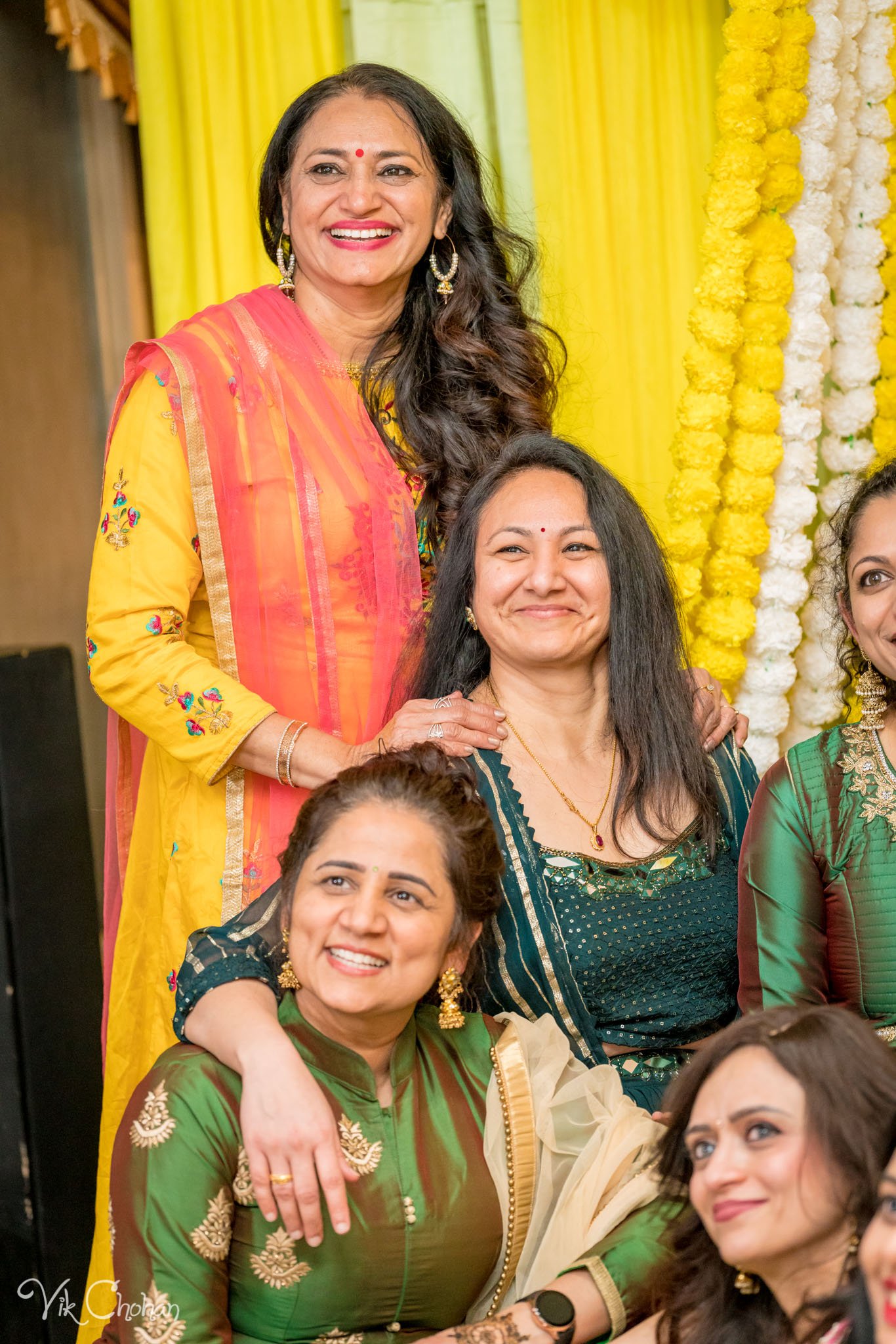 2022-02-03-Hely-&-Parth-Mendi-Indian-Wedding-Vik-Chohan-Photography-Photo-Booth-Social-Media-VCP-214.jpg