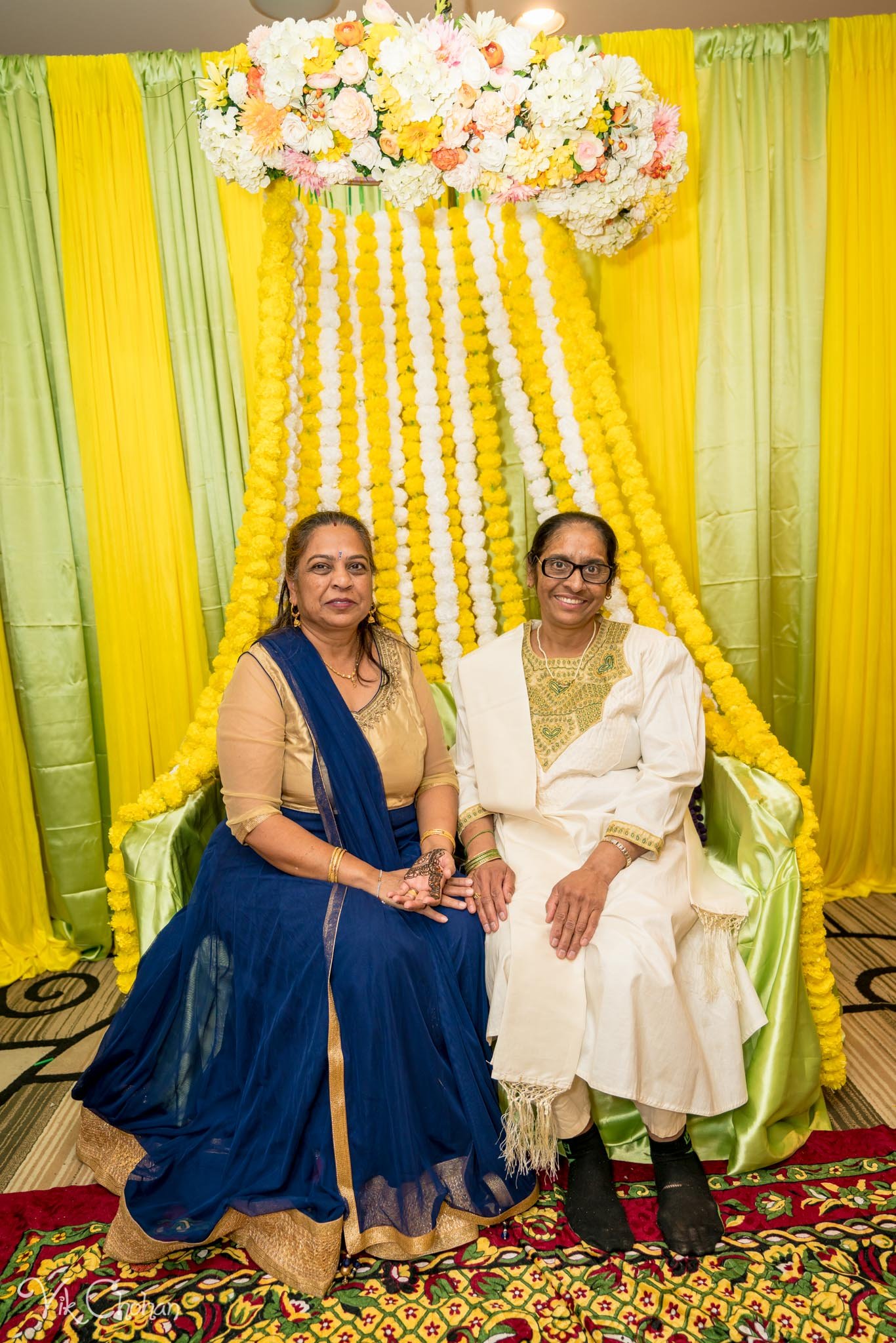 2022-02-03-Hely-&-Parth-Mendi-Indian-Wedding-Vik-Chohan-Photography-Photo-Booth-Social-Media-VCP-217.jpg