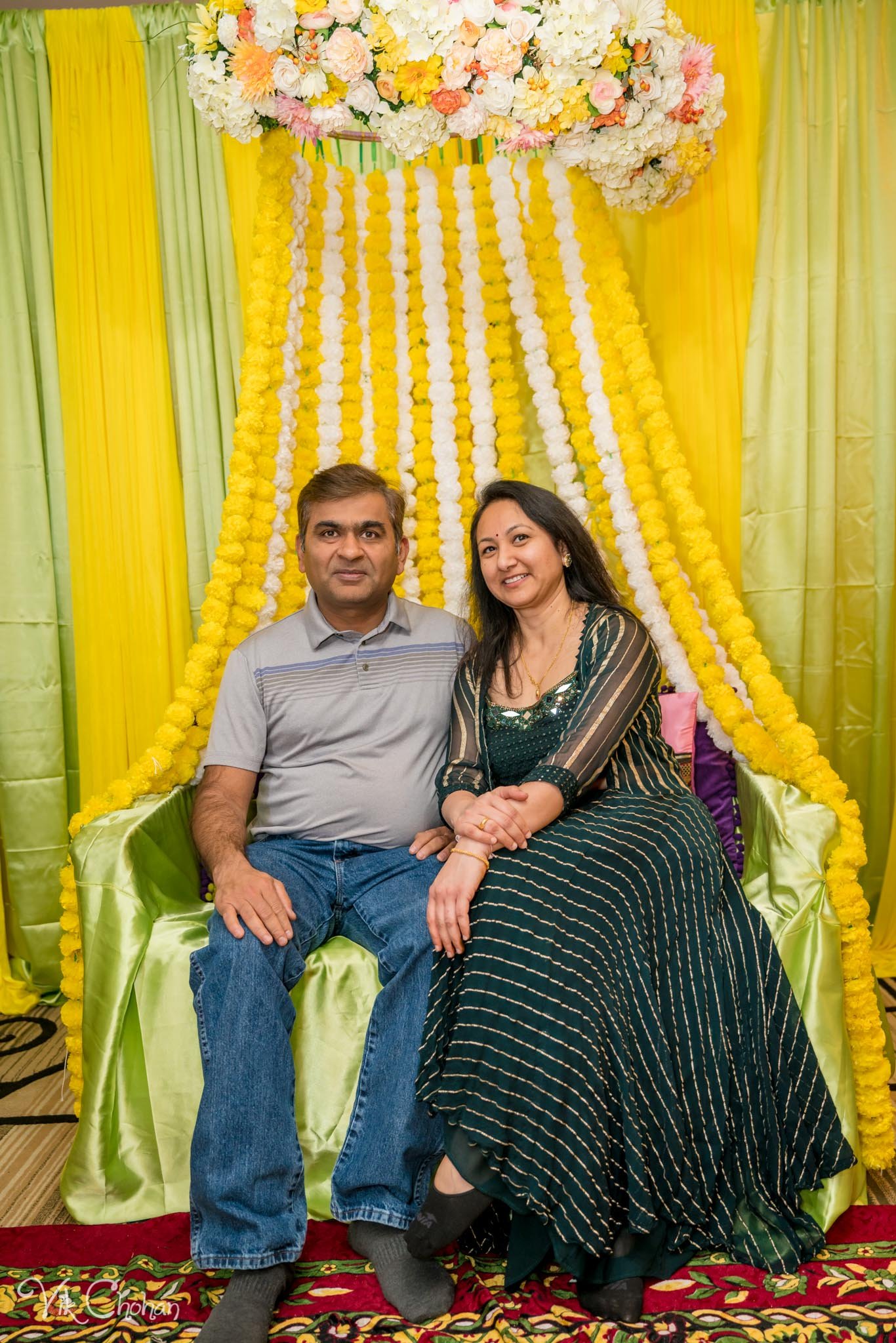2022-02-03-Hely-&-Parth-Mendi-Indian-Wedding-Vik-Chohan-Photography-Photo-Booth-Social-Media-VCP-233.jpg