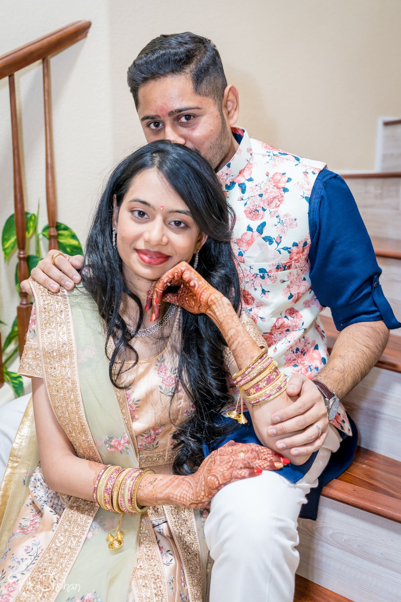 2022-02-04-Hely-&-Parth-Garba-Night-Indian-Wedding-Vik-Chohan-Photography-Photo-Booth-Social-Media-VCP-010.jpg