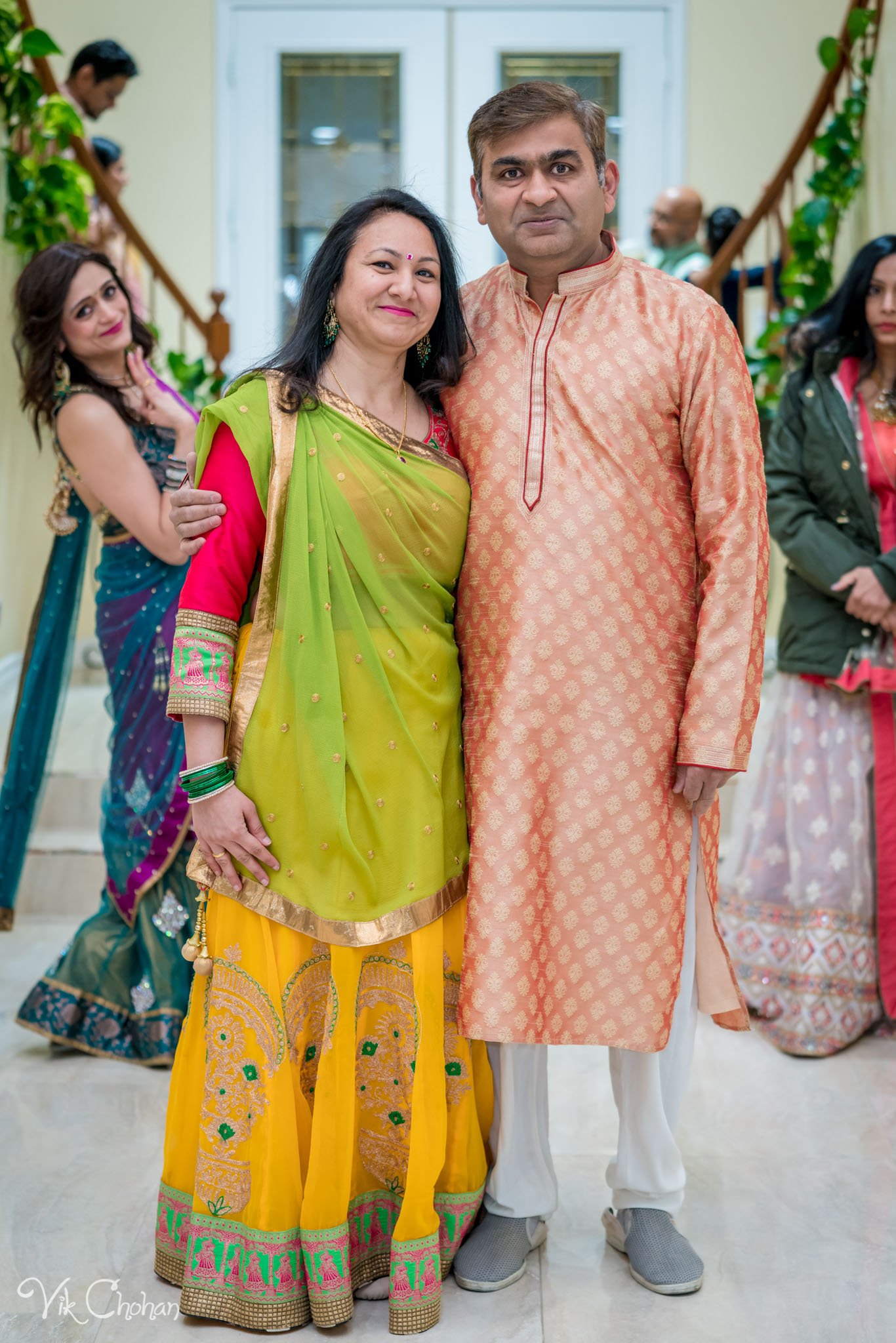 2022-02-04-Hely-&-Parth-Garba-Night-Indian-Wedding-Vik-Chohan-Photography-Photo-Booth-Social-Media-VCP-030.jpg
